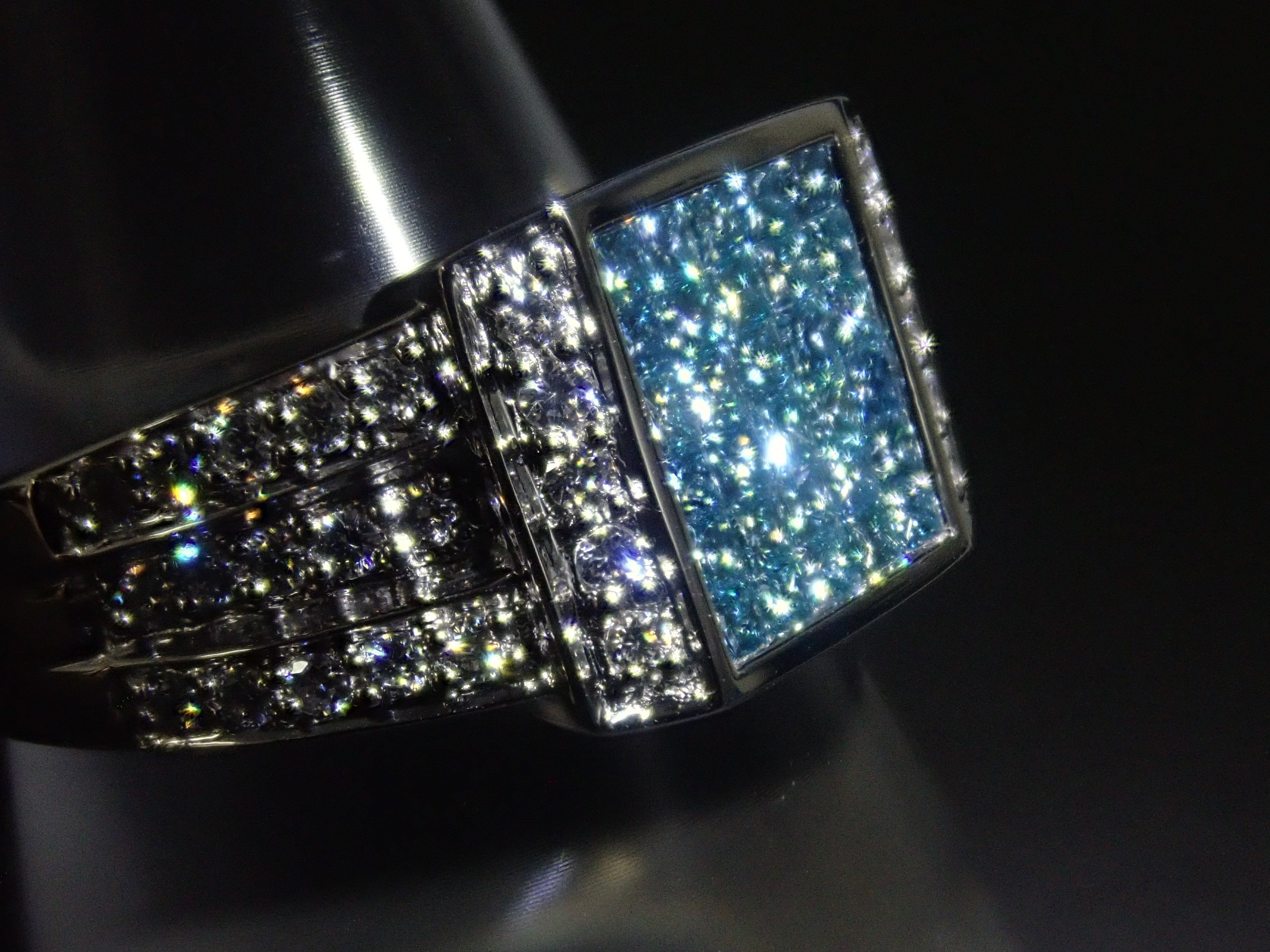 Pt900 アイスブルーダイヤモンド（トリートメント） 1.00ct リング