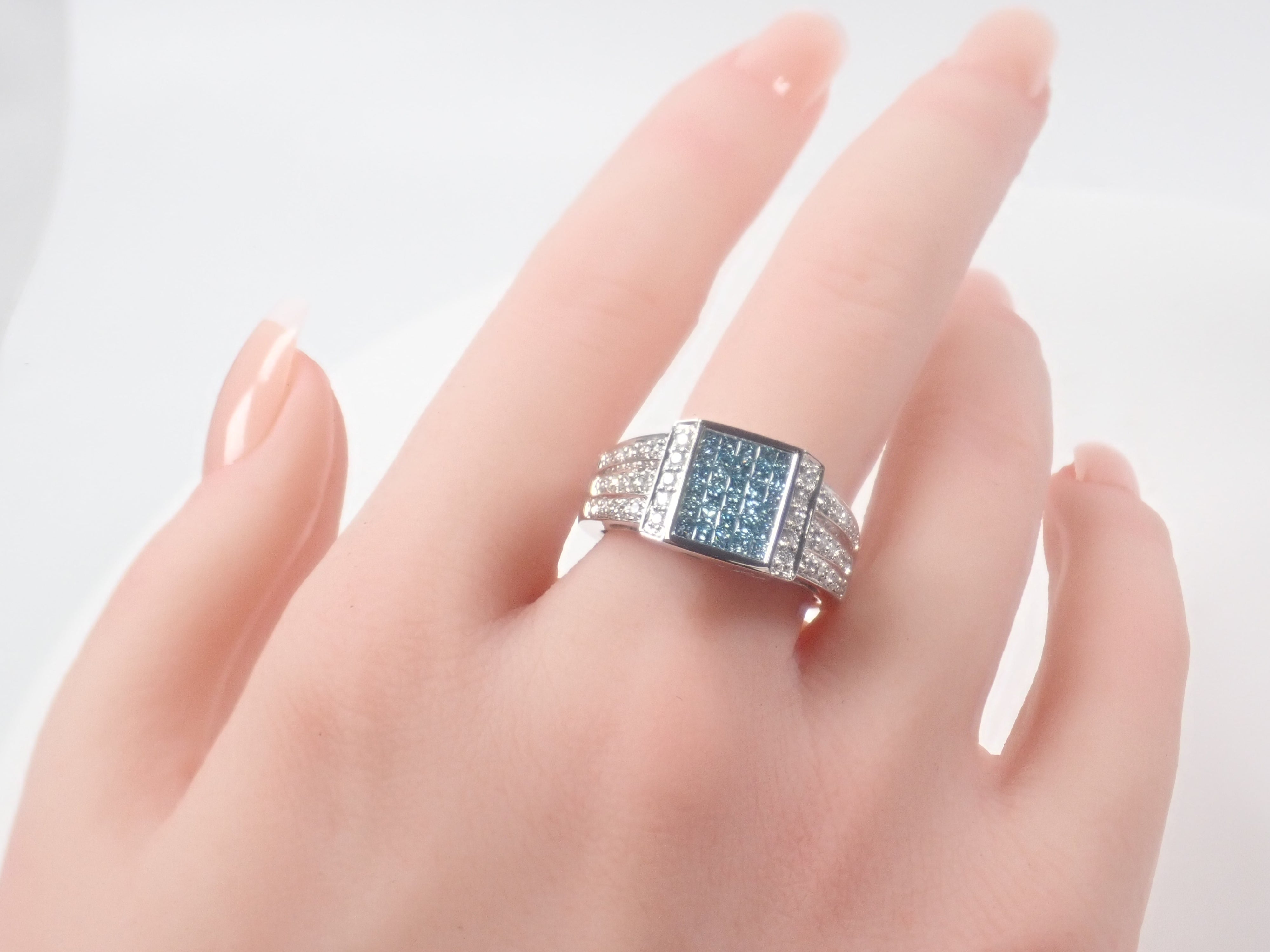 Pt900 アイスブルーダイヤモンド（トリートメント） 1.00ct リング