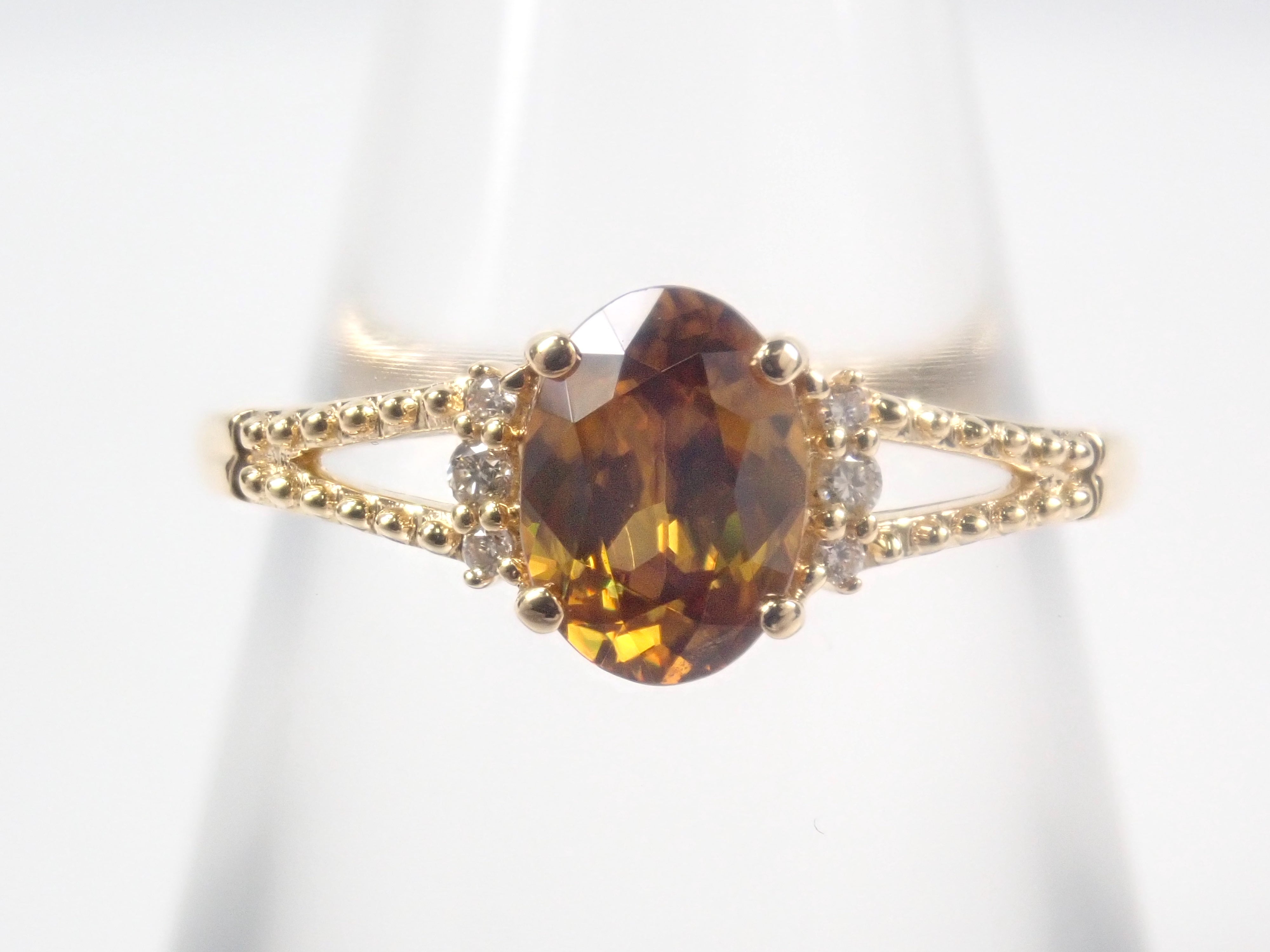 [Sale from 10 PM on 5/5] [Colorful] K18 Sphene 0.7ct and Diamond 0.03ct Ring with Certification