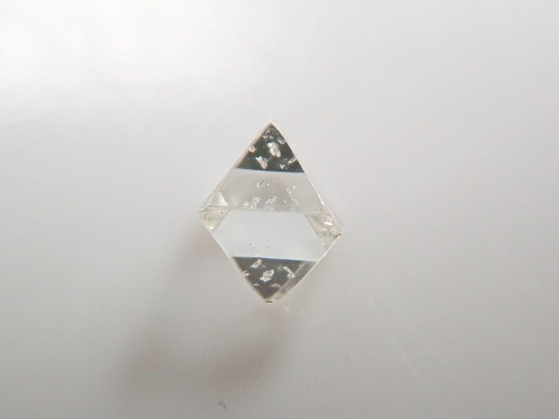 ロシア産ダイヤモンド原石（ソーヤブル） 0.079ct原石
