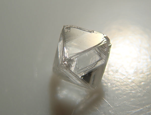 [On sale from 10pm on 4/29] Russian diamond rough (sawable) 0.090ct rough