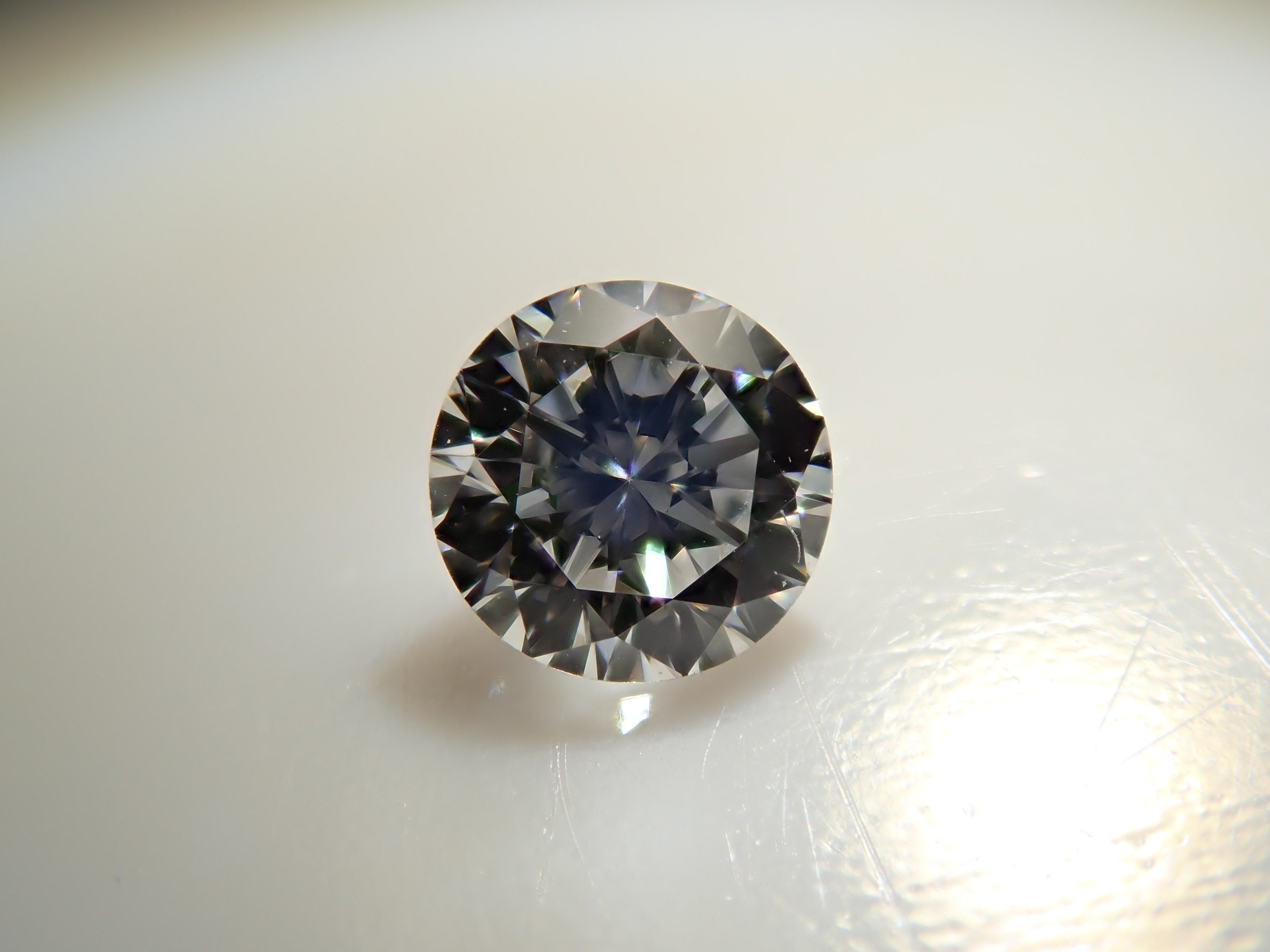 【32501897掲載】ダイヤモンド 0.101ctルース(D, VVS-2, VeryGood)