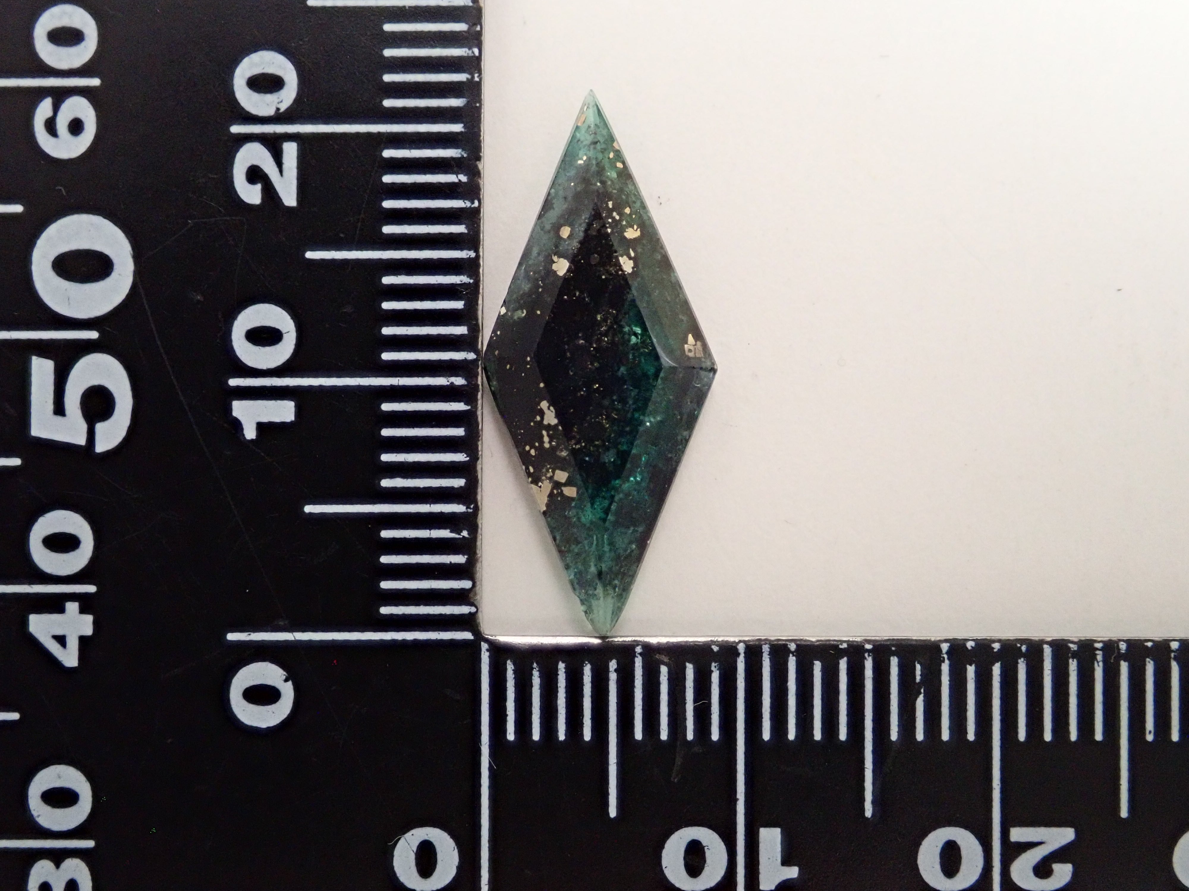 【12562758掲載】コロンビア産パイライトインエメラルド 3.346ctルース