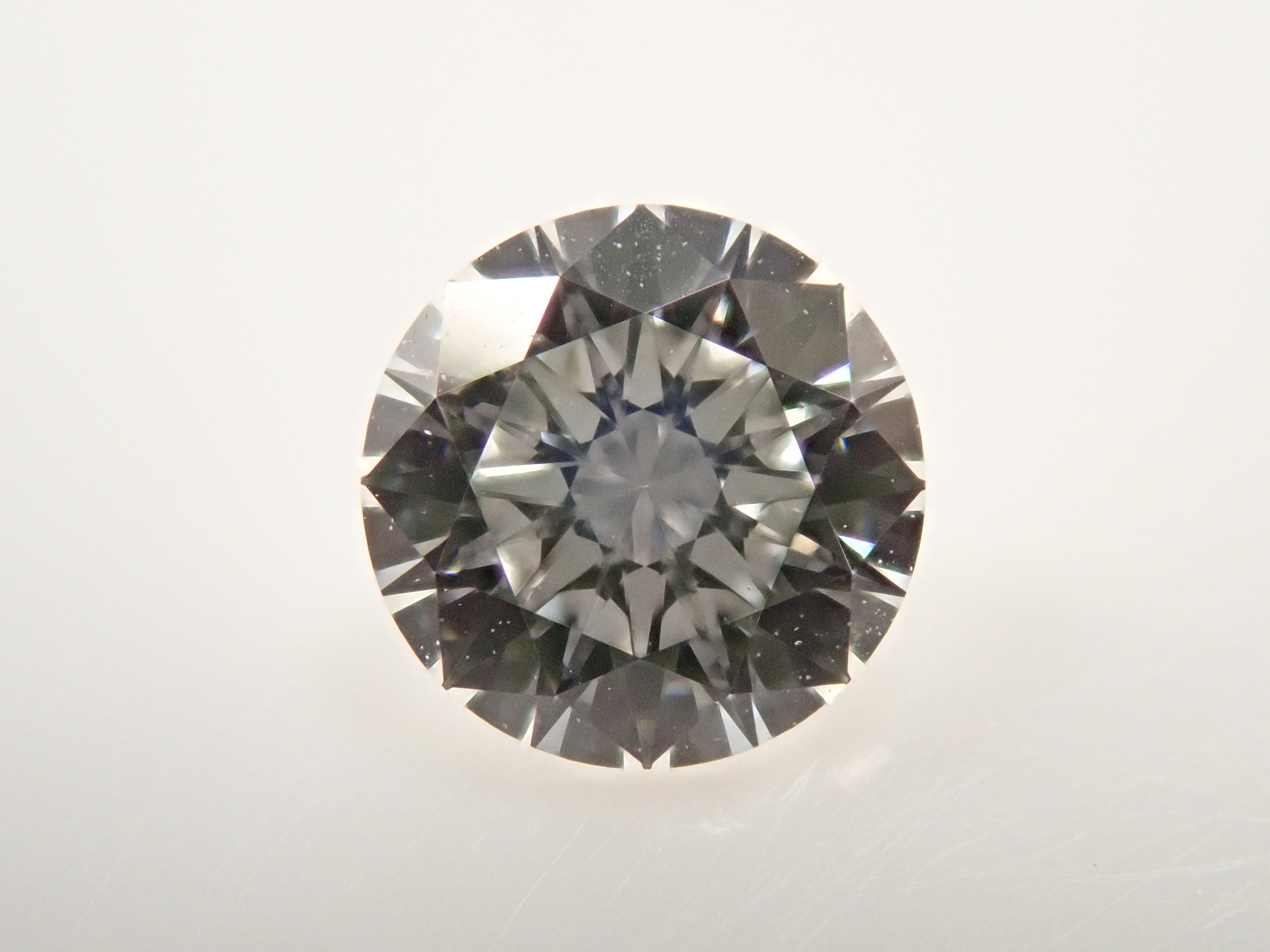 【32501881掲載】インターナリーフローレスダイヤモンド（H&C） 0.340ctルース(F, IF, 3Excellent H&C)