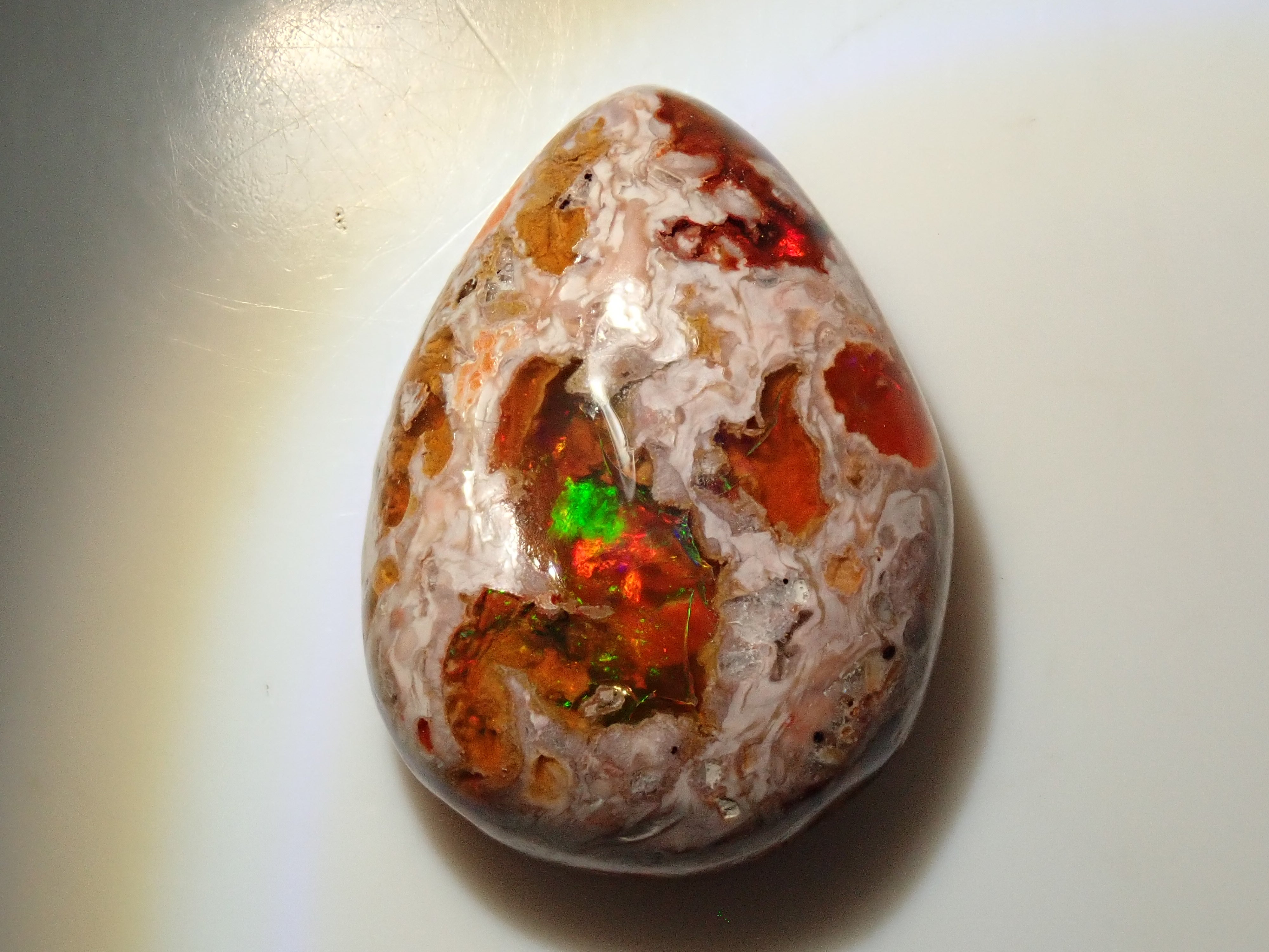 鑑賞石　メキシコ　カンテラ・オパール　 木製台座付き 12562861掲載】メキシコ産カンテラオパール 7.520ctルース