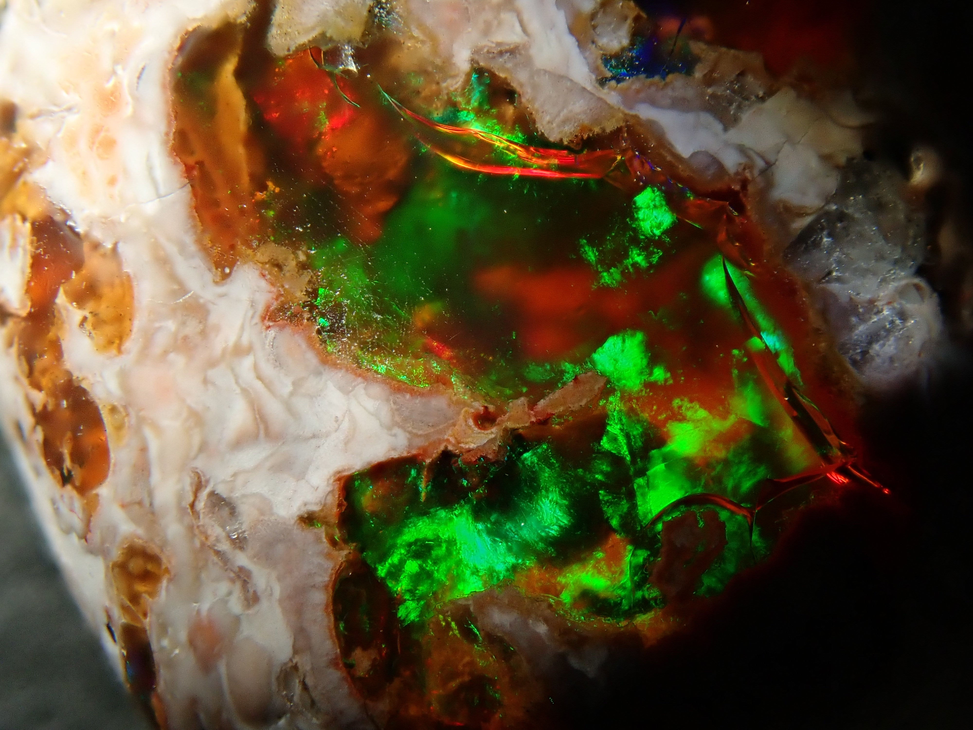 【12562861掲載】メキシコ産カンテラオパール 7.520ctルース