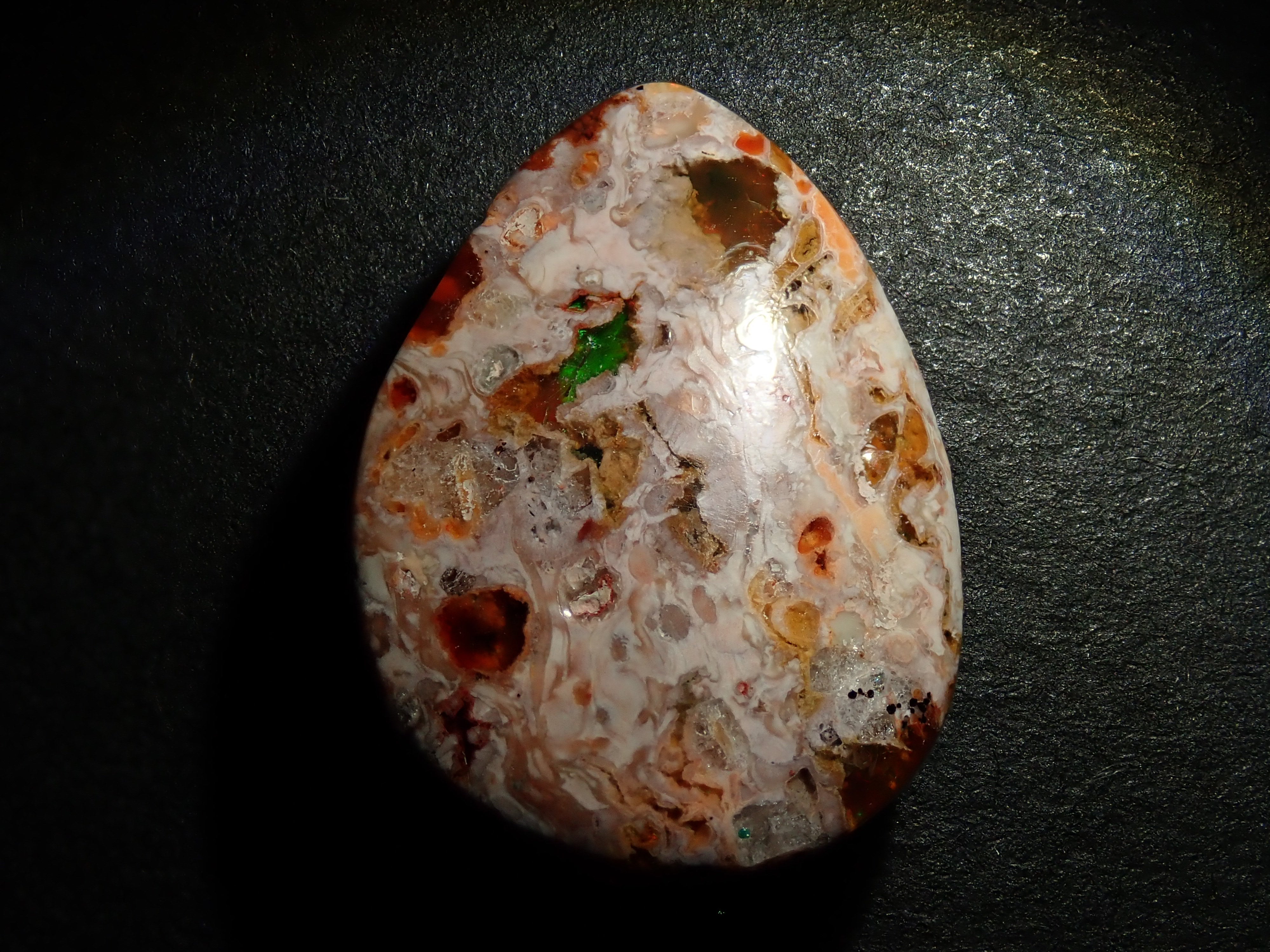 【12562861掲載】メキシコ産カンテラオパール 7.520ctルース