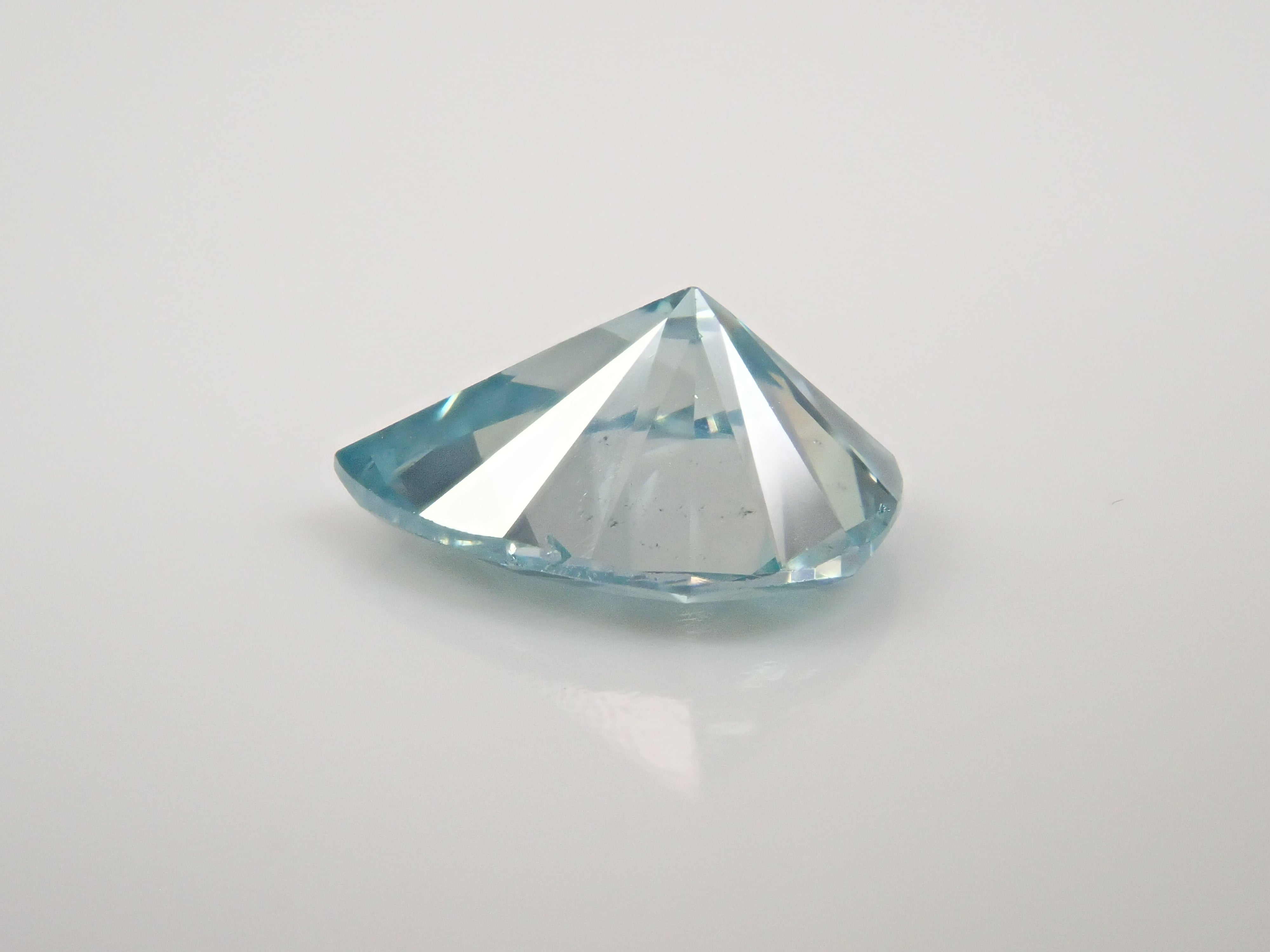 【32501905掲載】ブルーダイヤモンド（トリートメント） 0.801ctルース(FANCY INTENSE GREEN BLUE, SI-2)