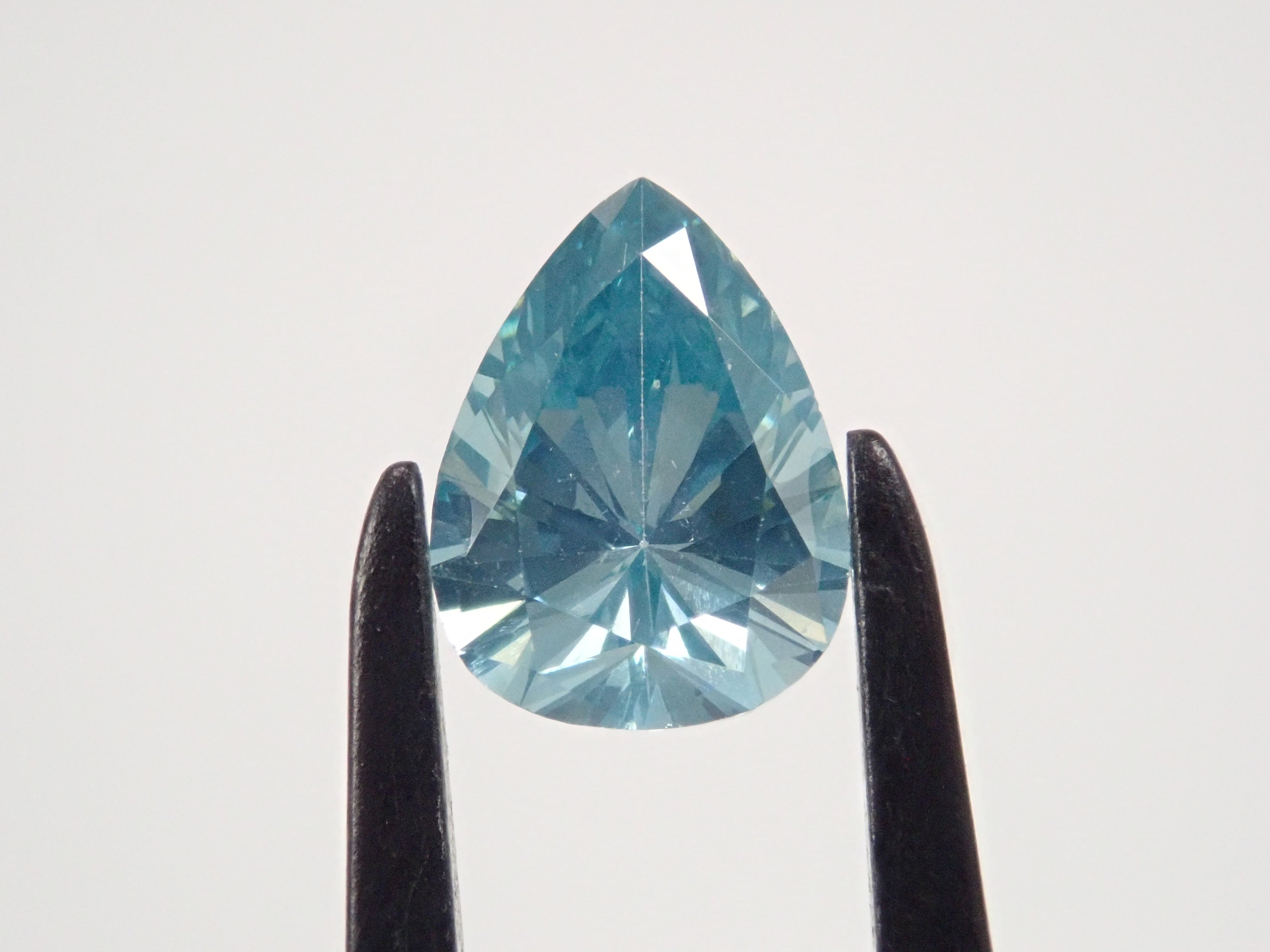 【32501905掲載】ブルーダイヤモンド（トリートメント） 0.801ctルース(FANCY INTENSE GREEN BLUE, SI-2)