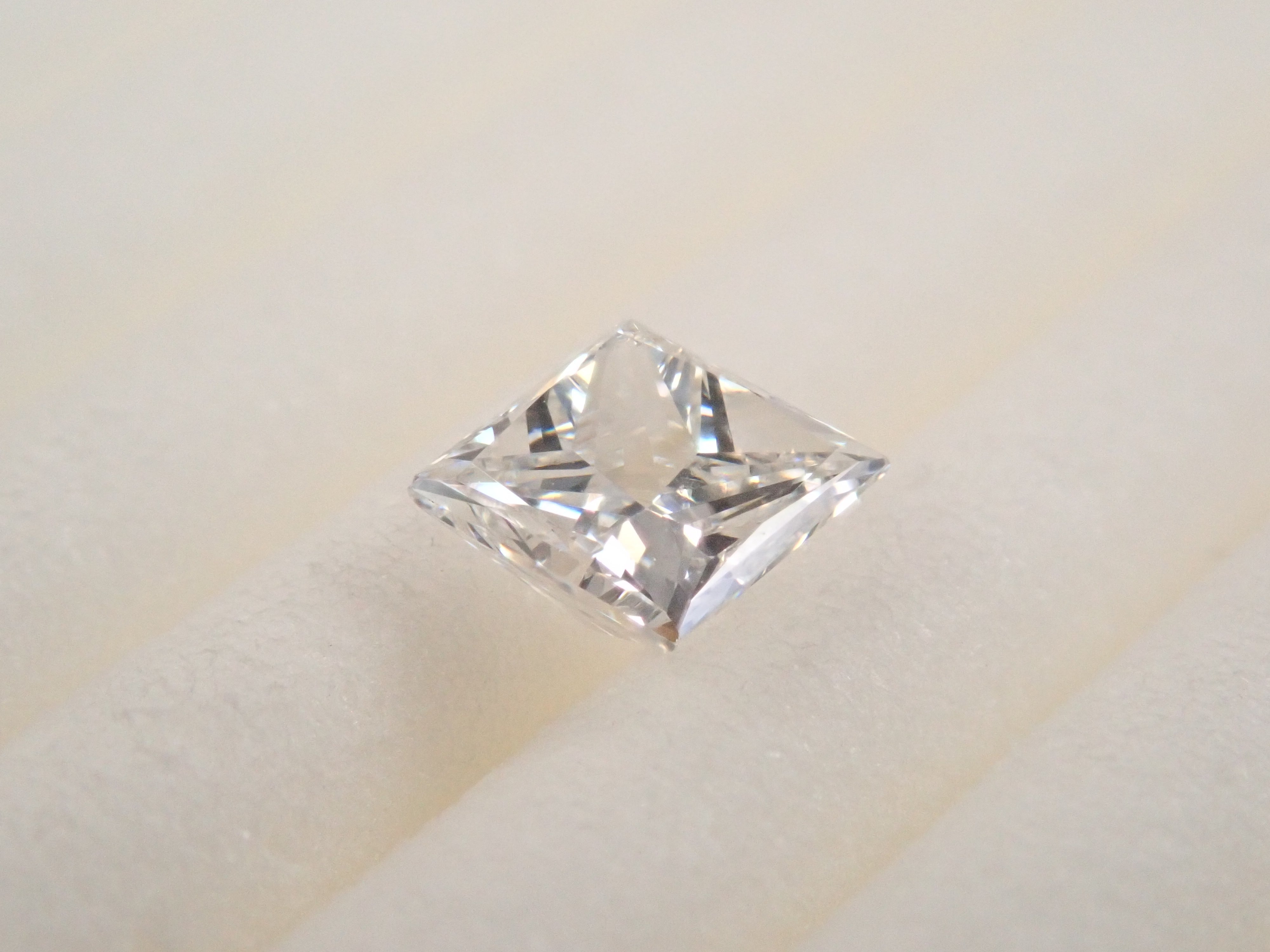 ダイヤモンド 0.319ct ルース ソーティング付き 【公式通販】