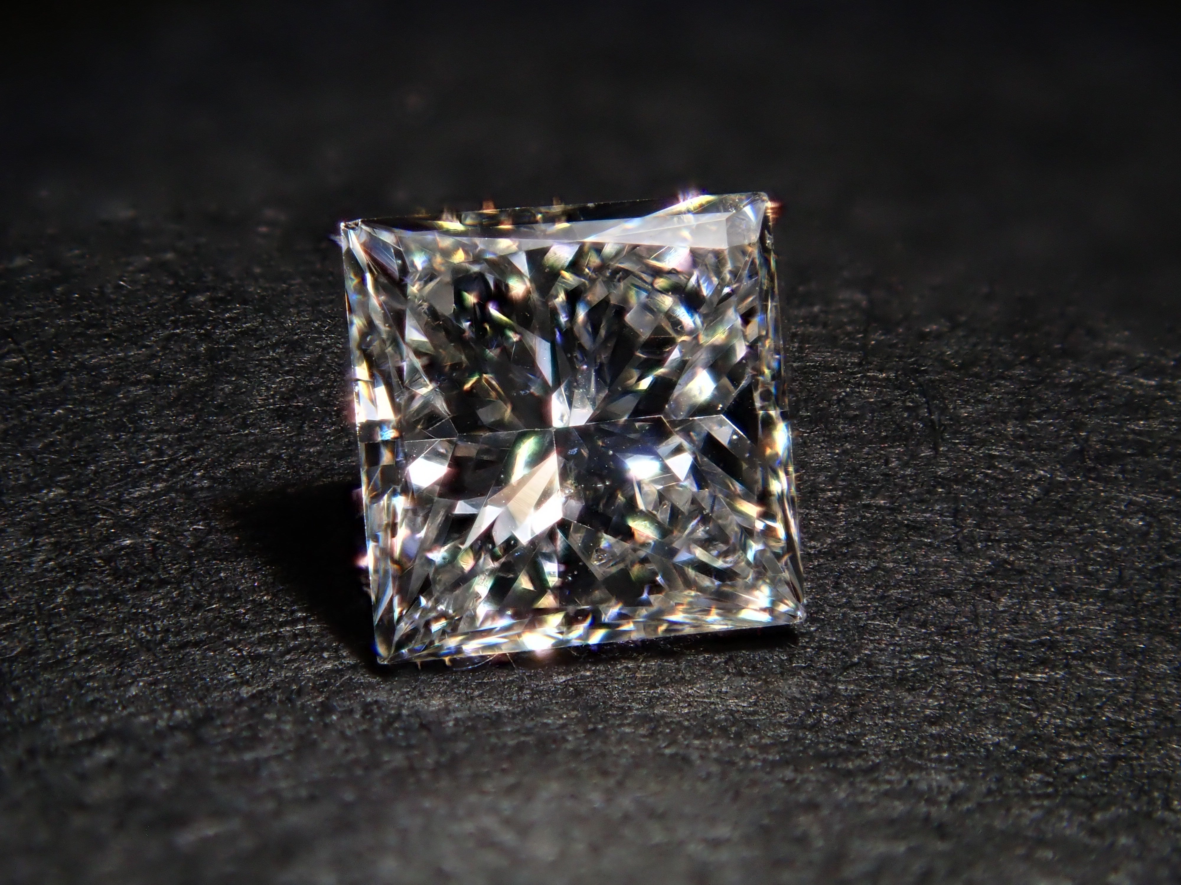 【32501907掲載】ダイヤモンド 0.319ctルース(F, SI-1)