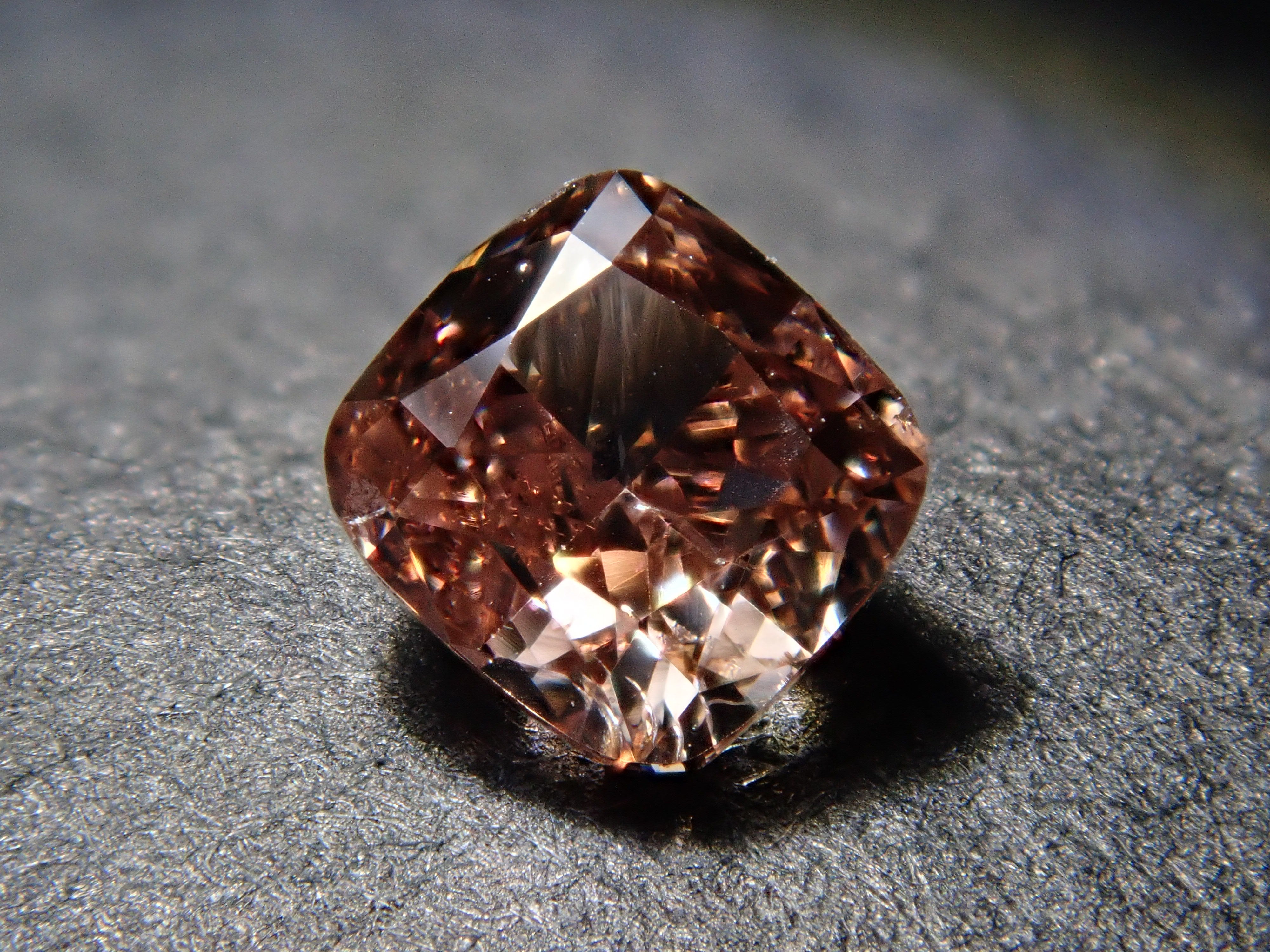 ブラウンダイヤモンド 0.290ctルース(FANCY BROWN, SI-2)