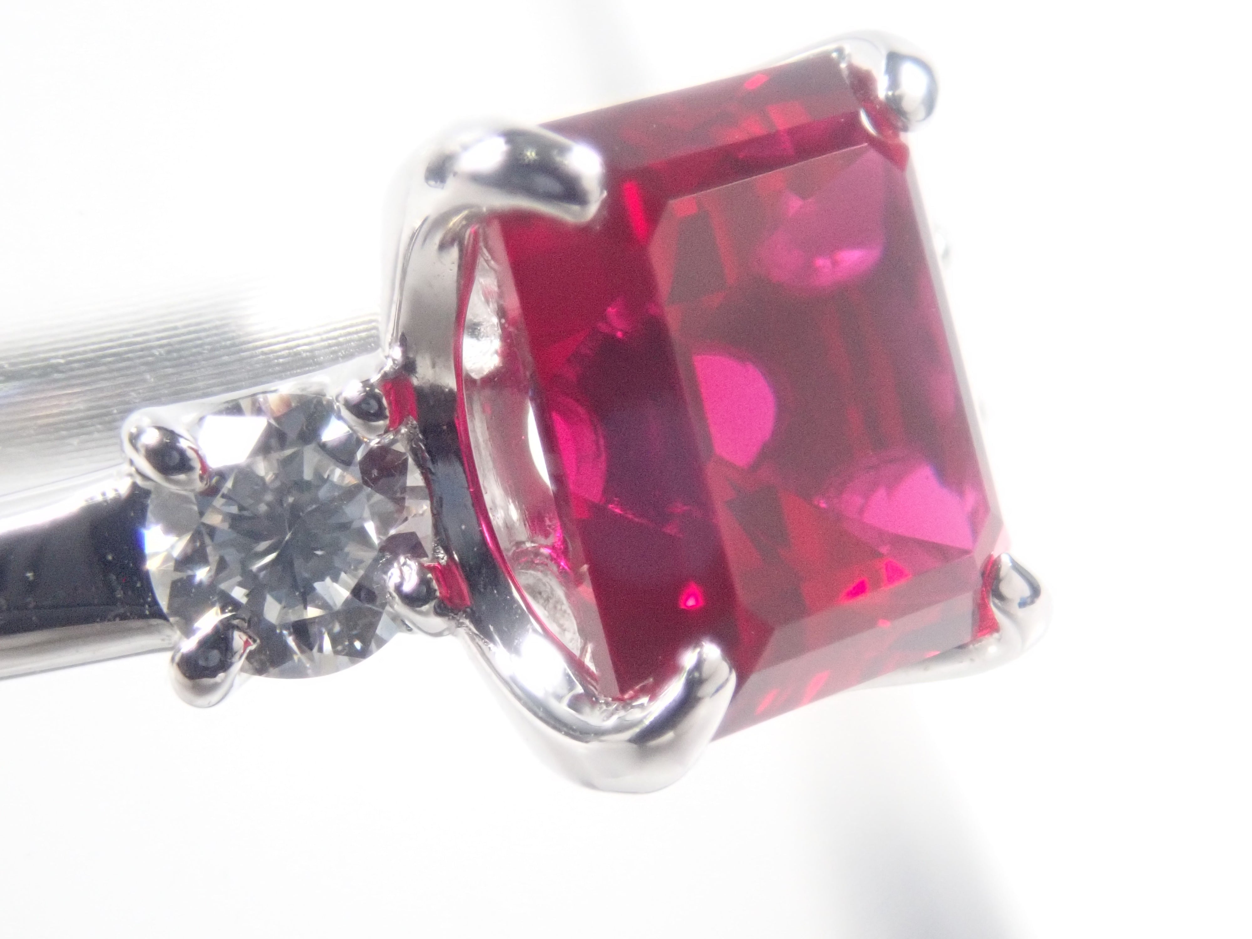 【22602586掲載】【カラフリ】Pt900 合成ルビー 1.61ct リング