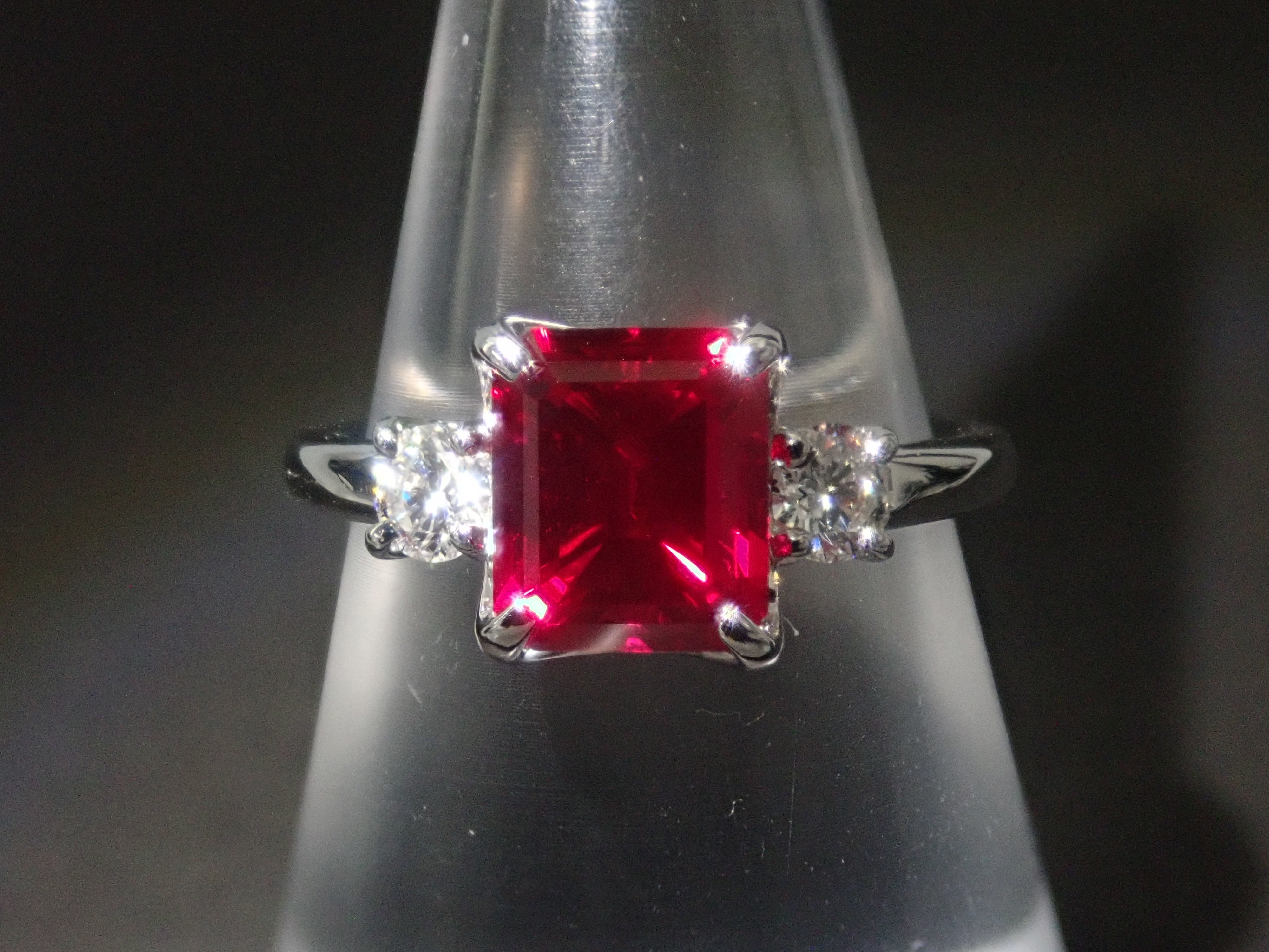 【22602586掲載】【カラフリ】Pt900 合成ルビー 1.61ct リング