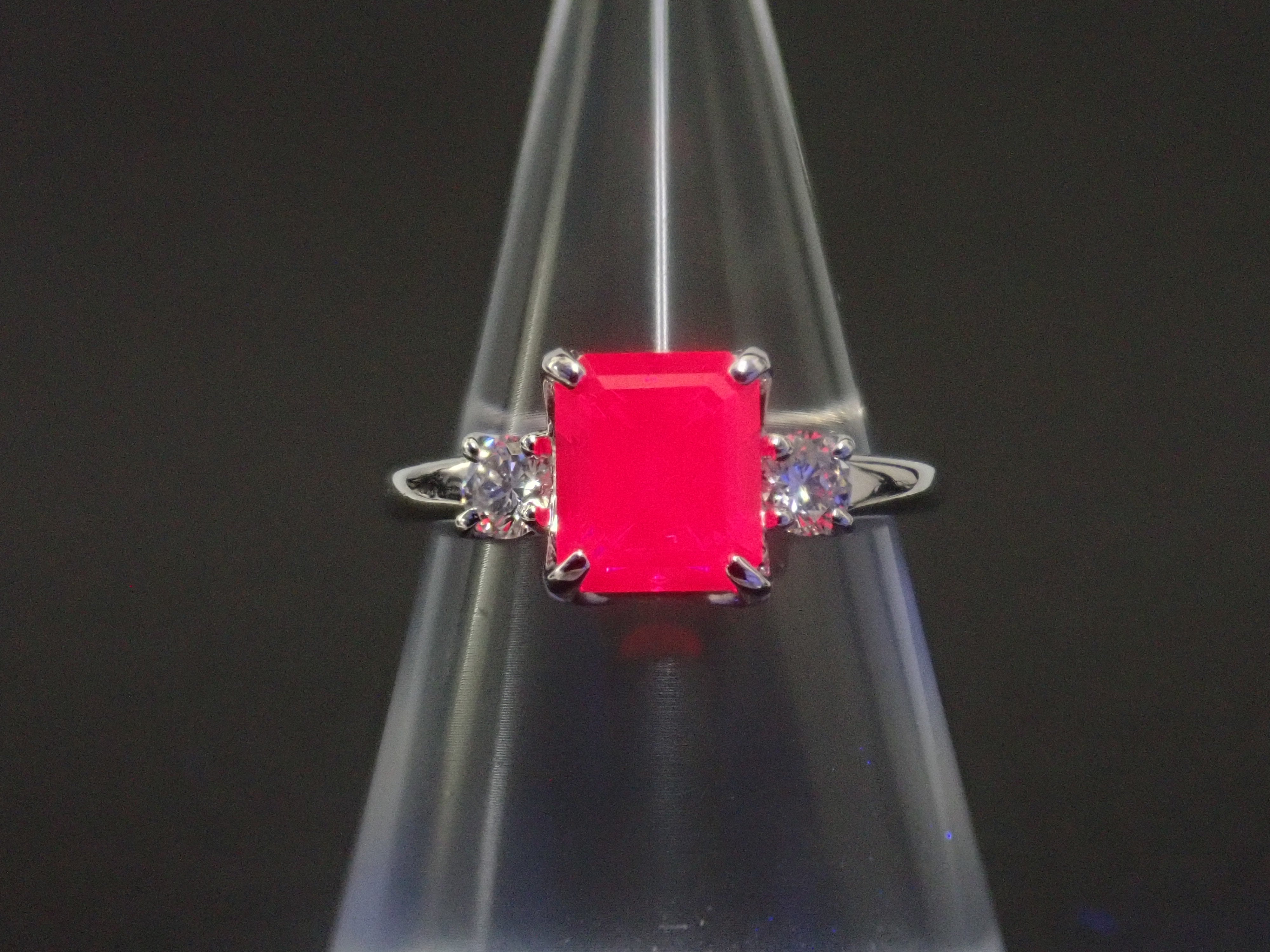 【22602586掲載】【カラフリ】Pt900 合成ルビー 1.61ct リング