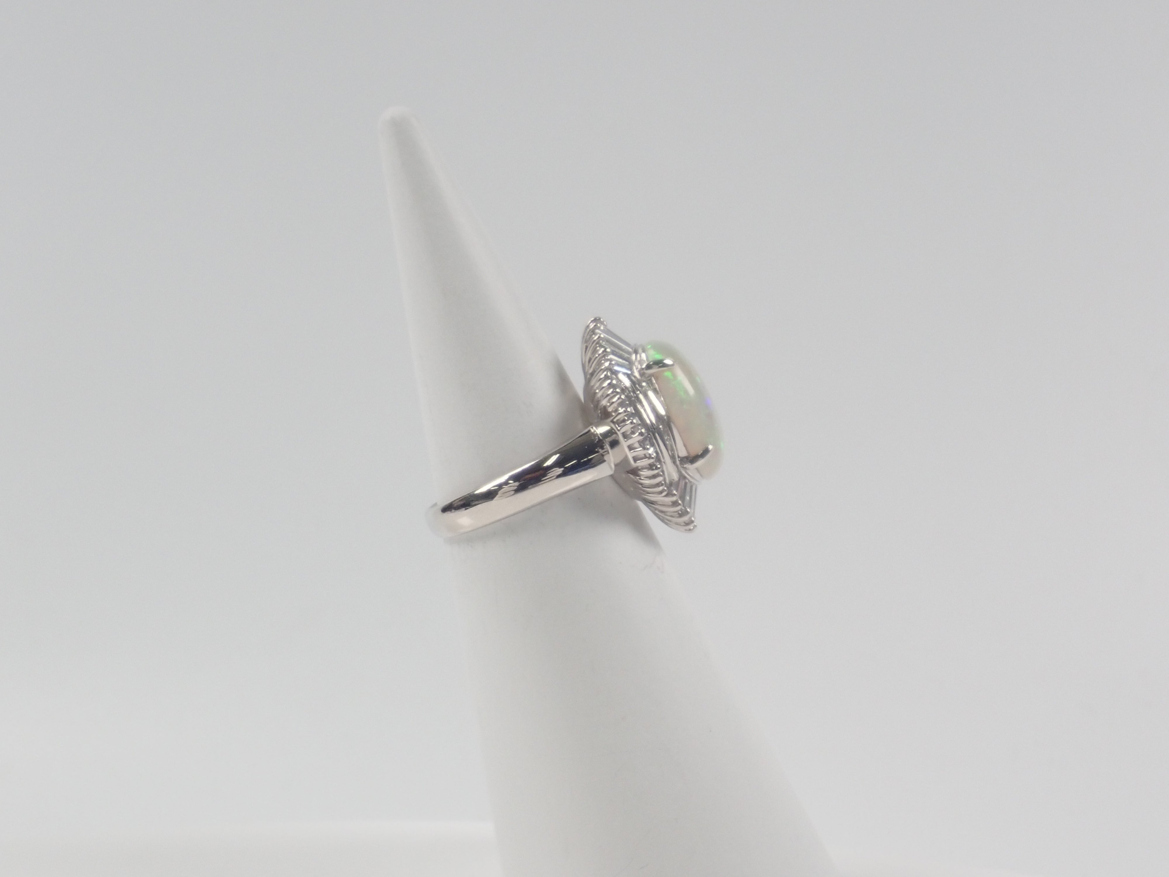 Pt900 オパール 2.61ct・ダイヤモンド0.858ctリング