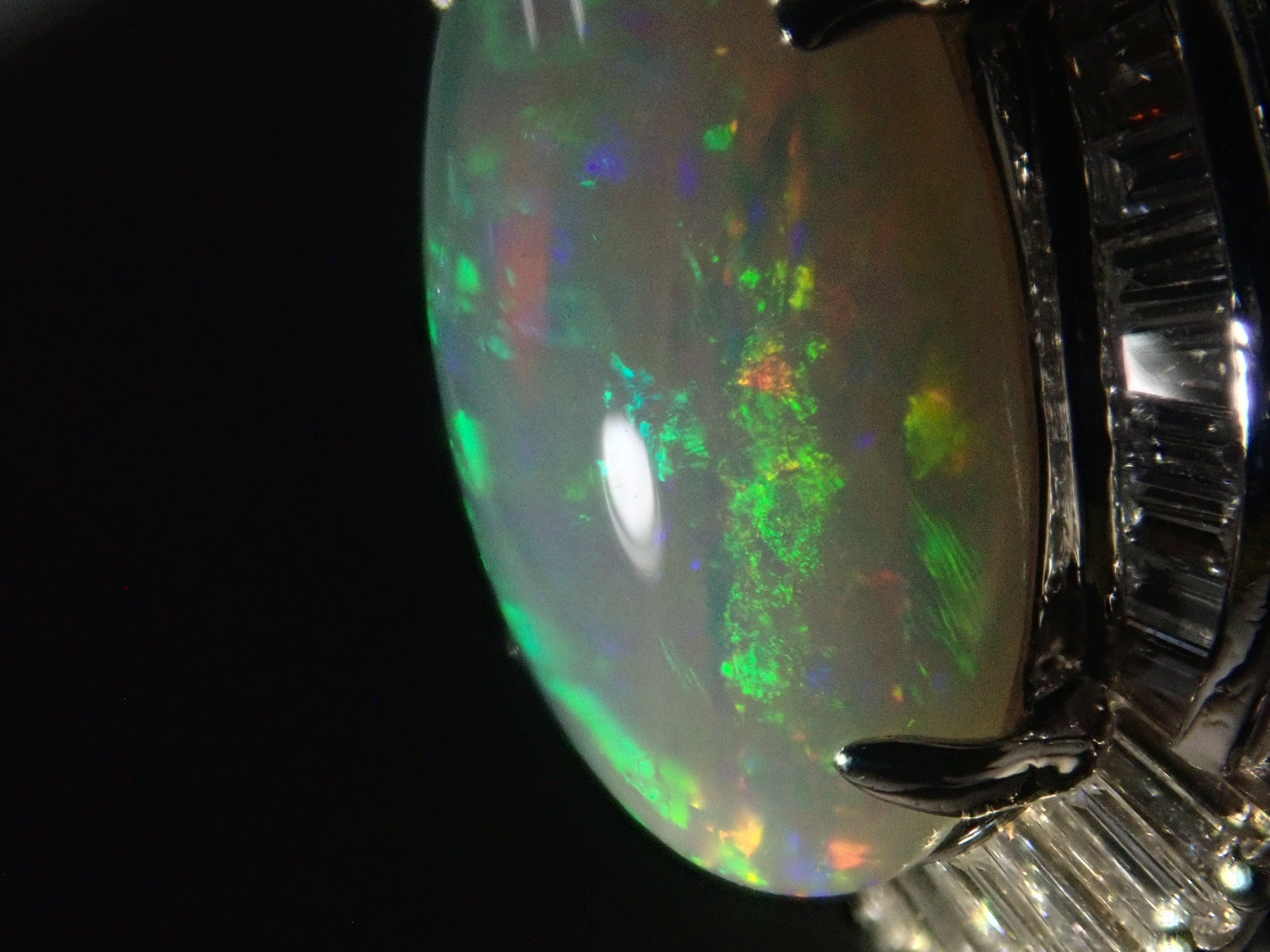 Pt900 オパール 2.61ct・ダイヤモンド0.858ctリング