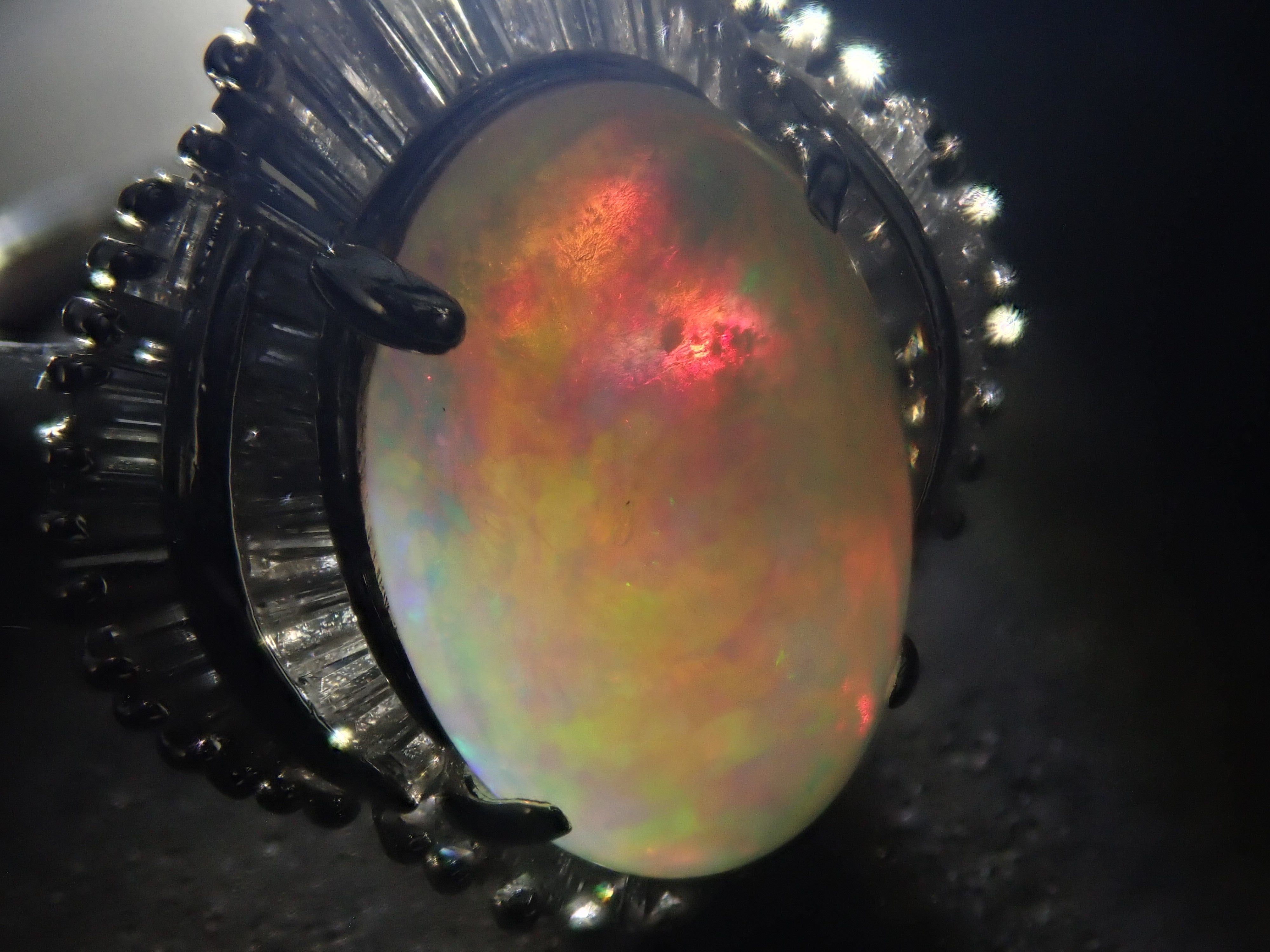 Pt900 オパール 2.61ct・ダイヤモンド0.858ctリング