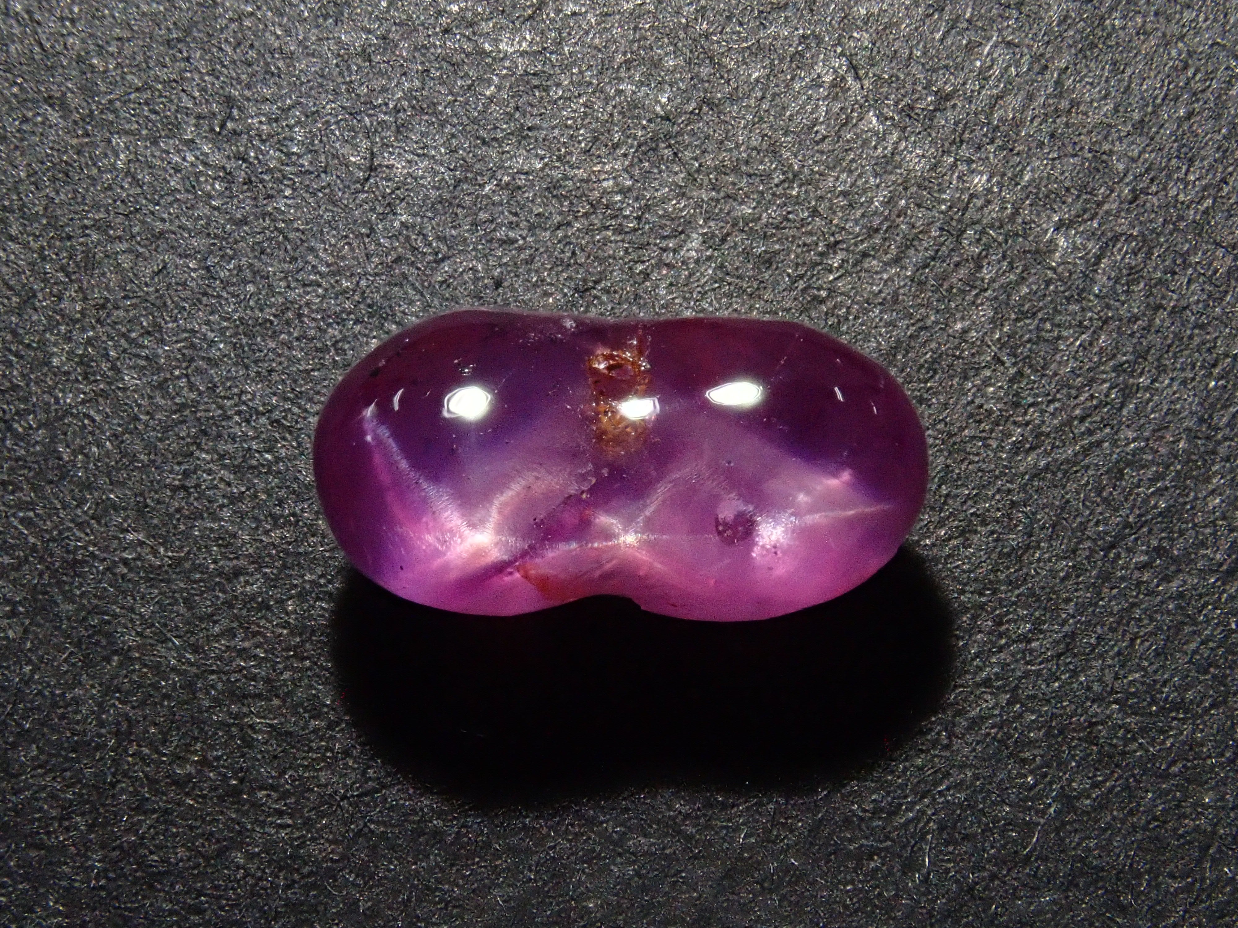 スリランカ産パープルスターサファイア 2.185ctルース
