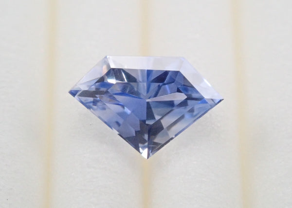 Blue sapphire (ice blue) 0.550ct loose stone