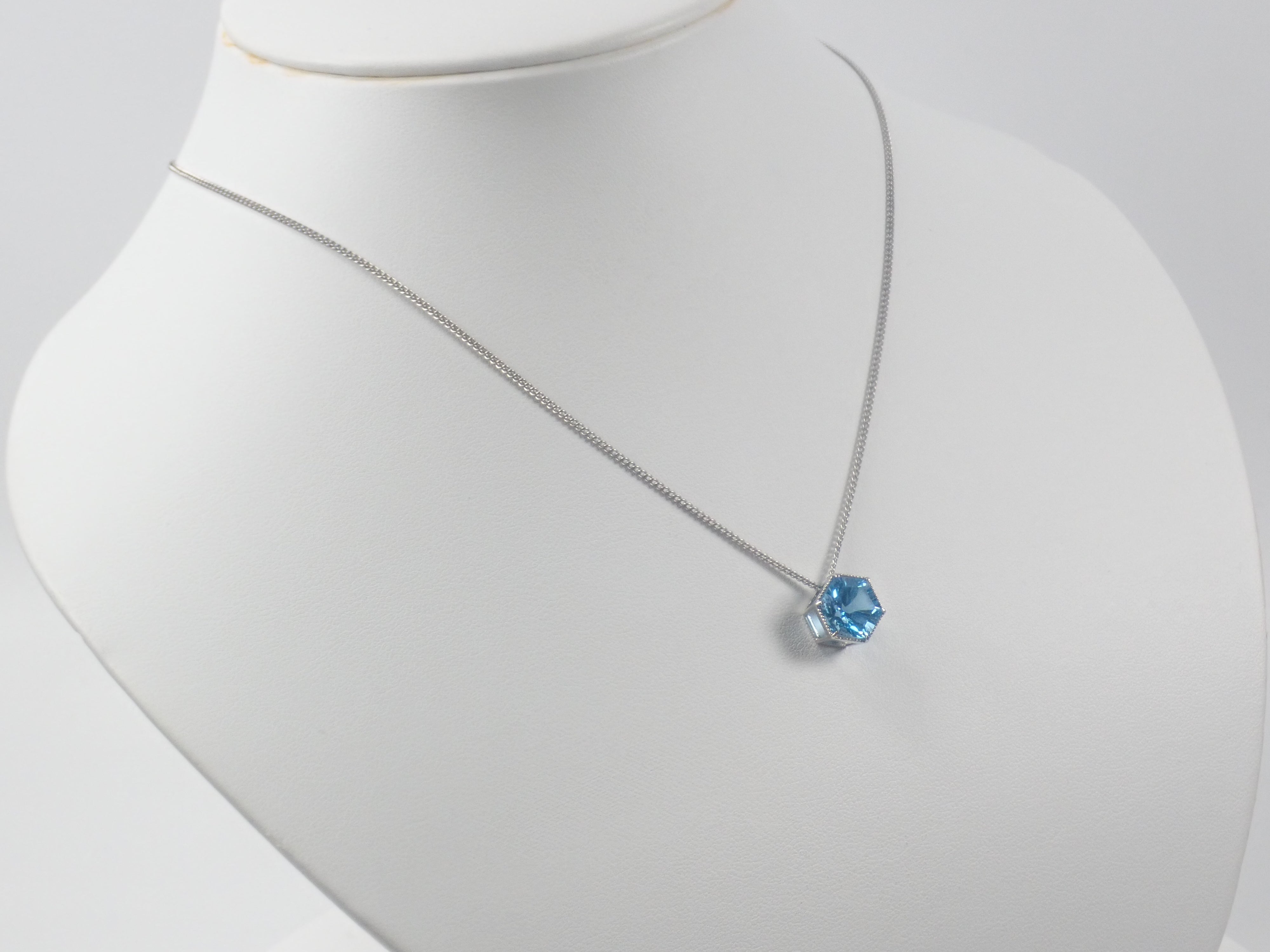 【22602571掲載】【カラフリ】Pt950 スイスブルートパーズ 3.5ct ペンダントトップ（ネックレストップ）