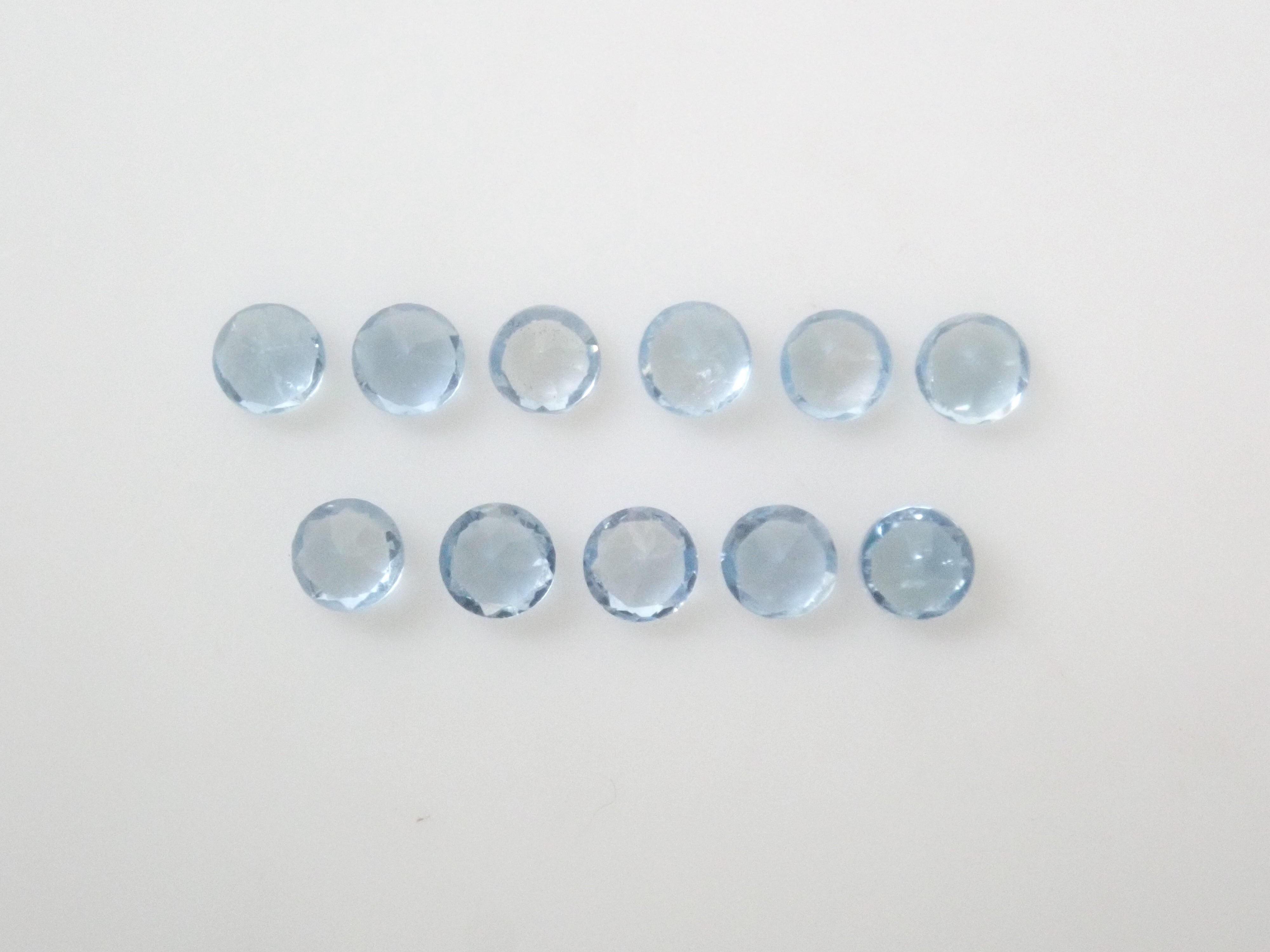[Sales start May 15, 10 PM] Limited to 11 Stones: Aquamarine Gacha with Certified Santa Maria Aquamarine (Multiple Purchase Discount Available)