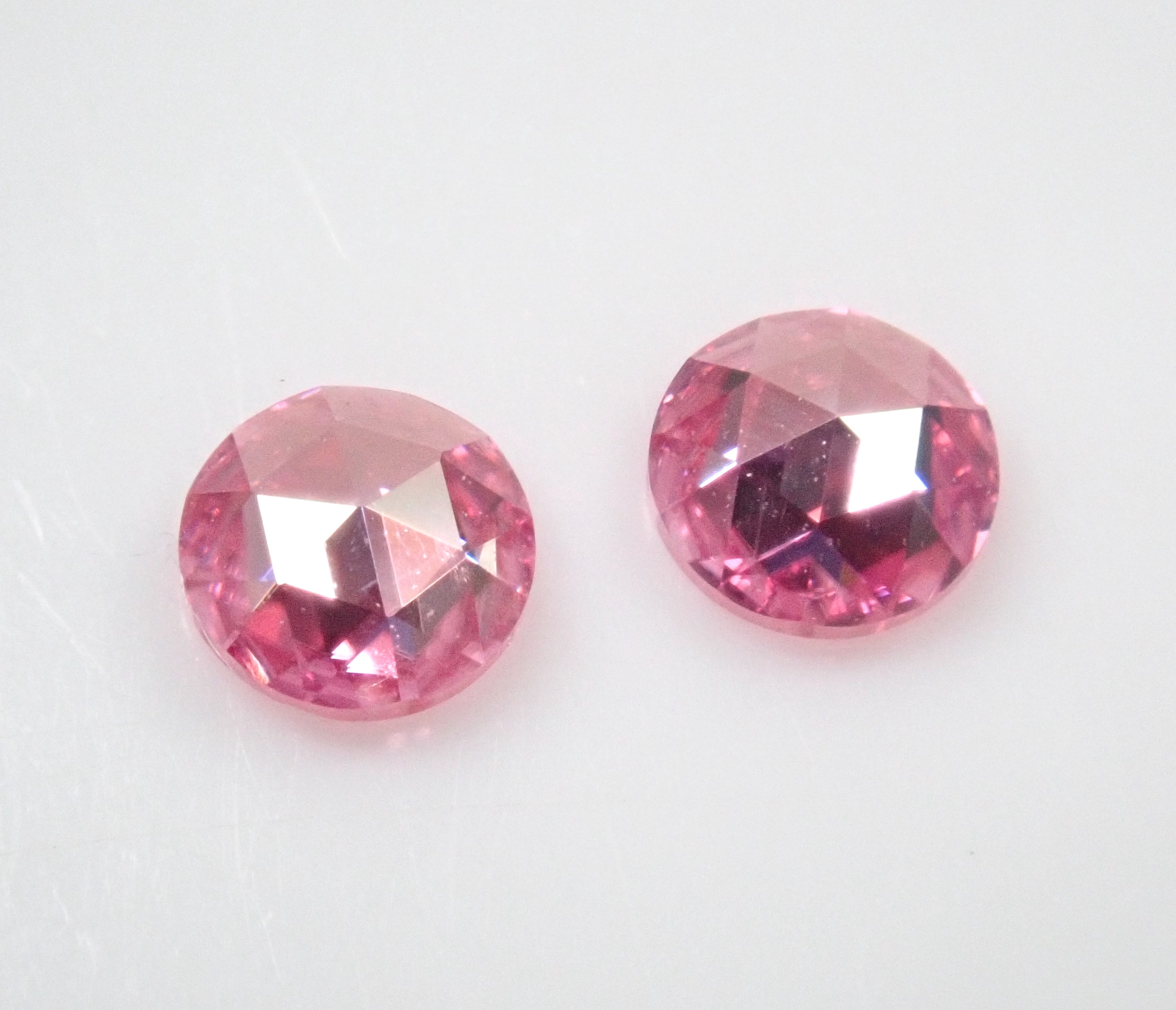 Limited to 2 stones Synthetic Moissanite 1 loose stone (pink moissanite, rose cut, 3mm) Multiple purchase discounts available