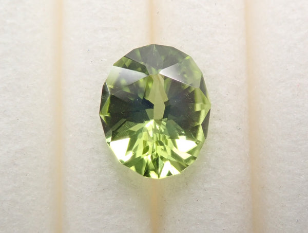 [On sale at 22:00 on 5/12] American Peridot 0.467ct loose stone
