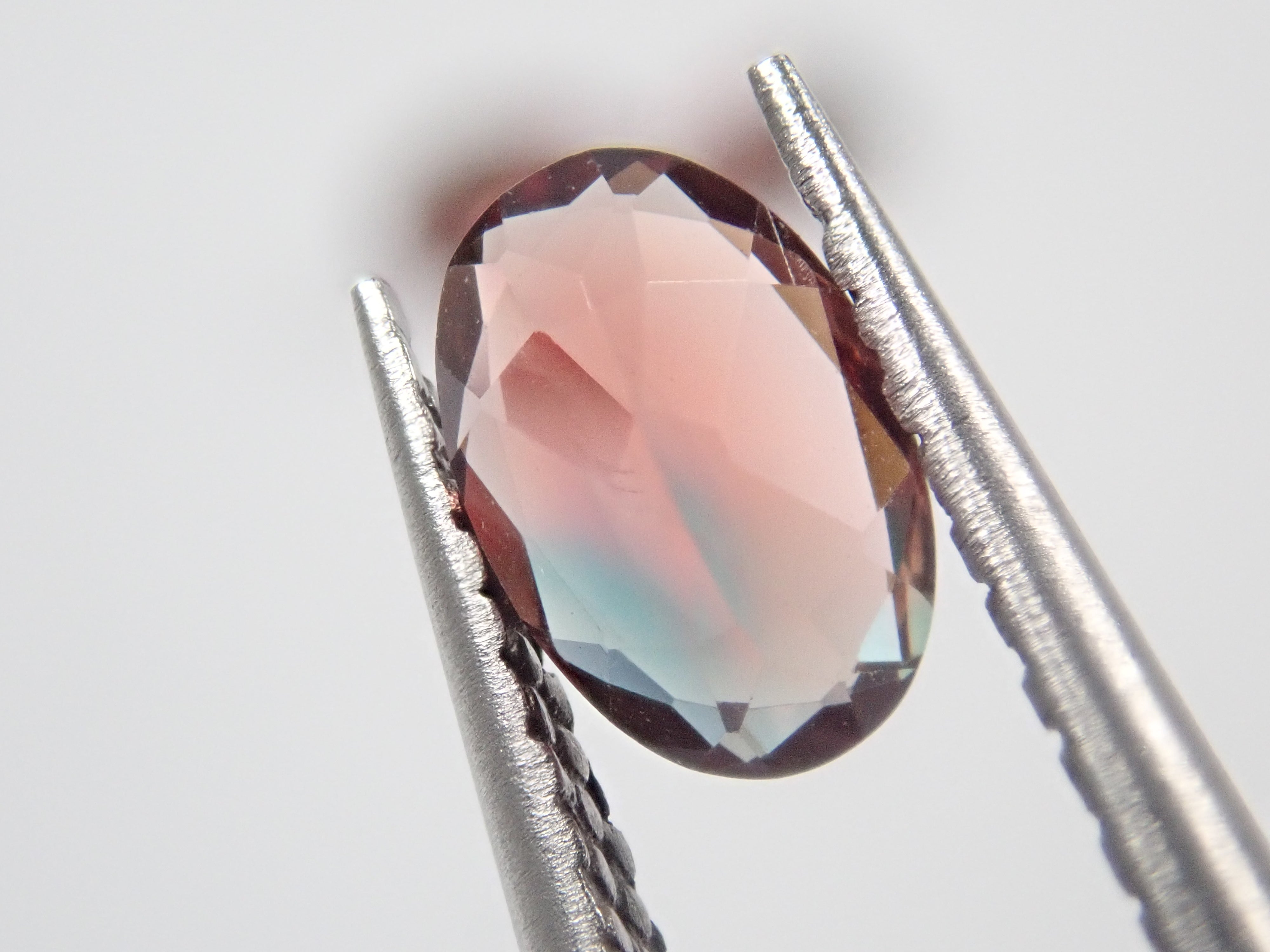 [Limited to 11 stones] Bicolor Andesine 1 stone loose (6 x 4 mm, color change Andesine) [Multiple purchase discount available]