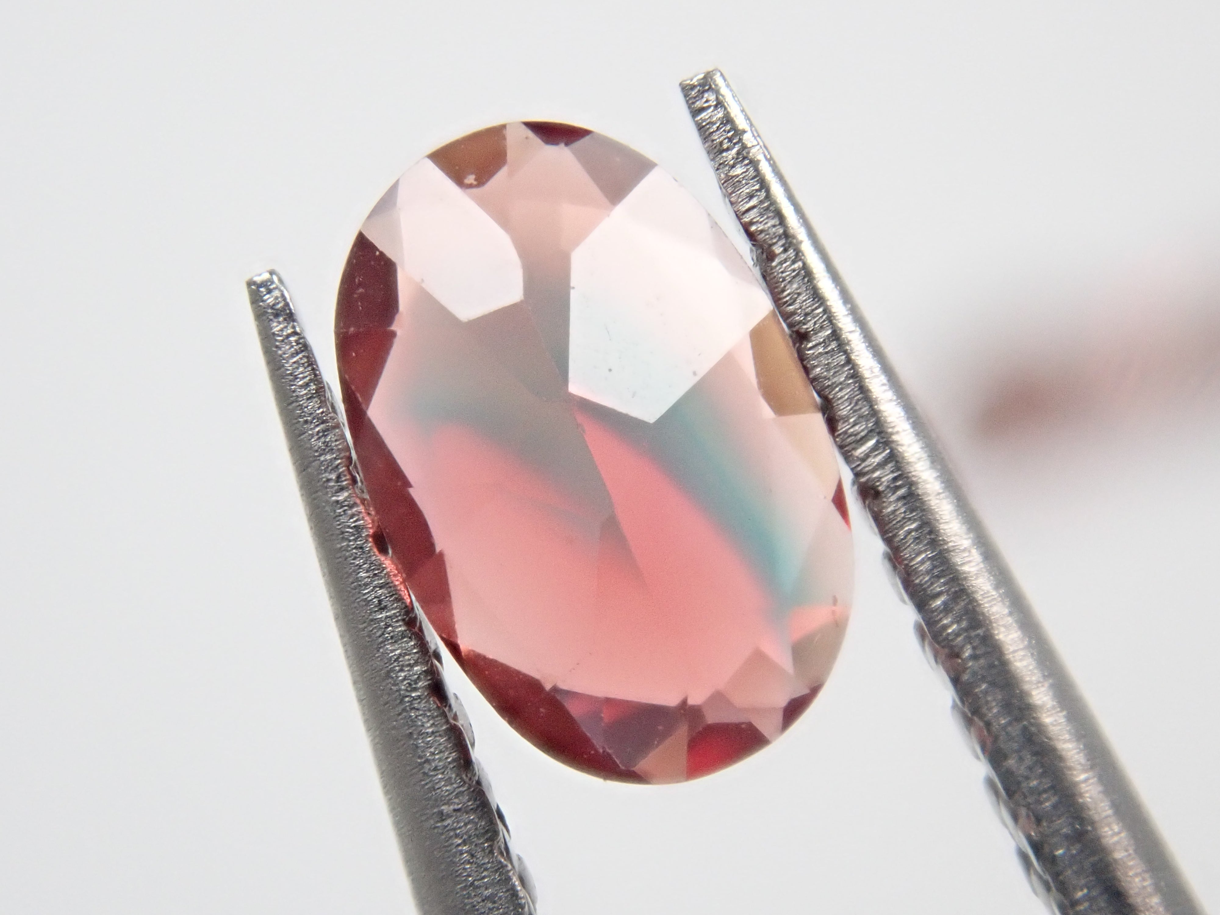 [Limited to 11 stones] Bicolor Andesine 1 stone loose (6 x 4 mm, color change Andesine) [Multiple purchase discount available]