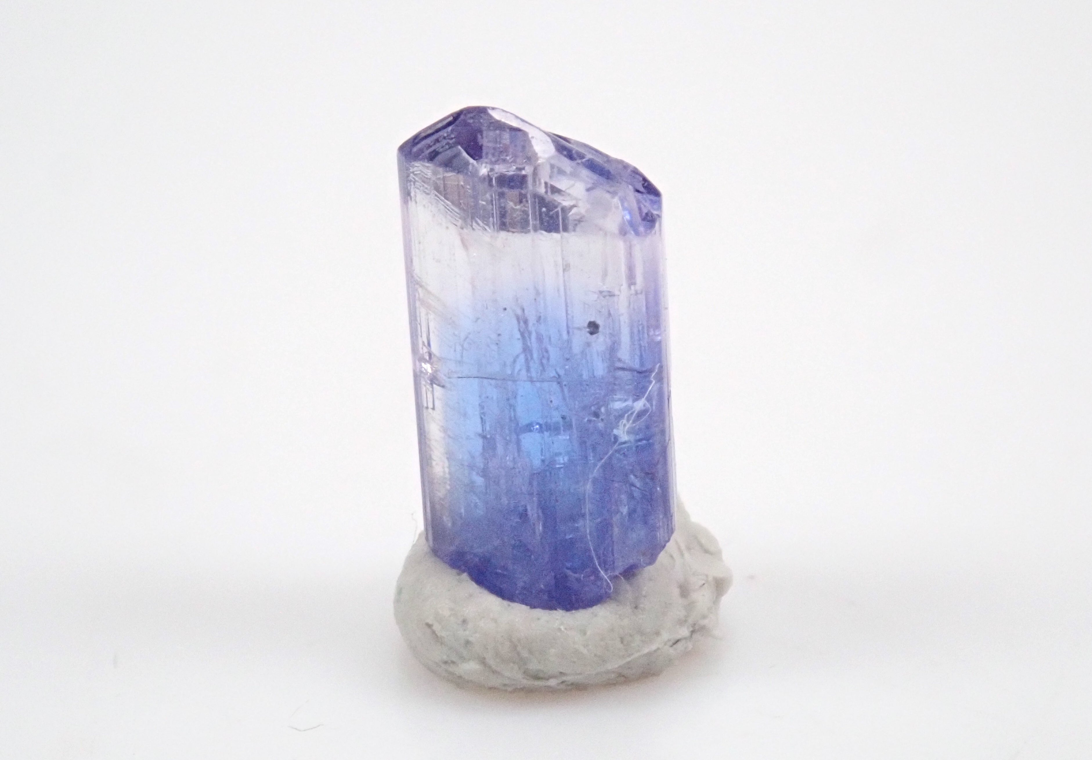 《Yurakucho Marui 20240725》【On sale from 22:00 on 7/25】0.812ct Bicolor Tanzanite Rough Stone from Tanzania