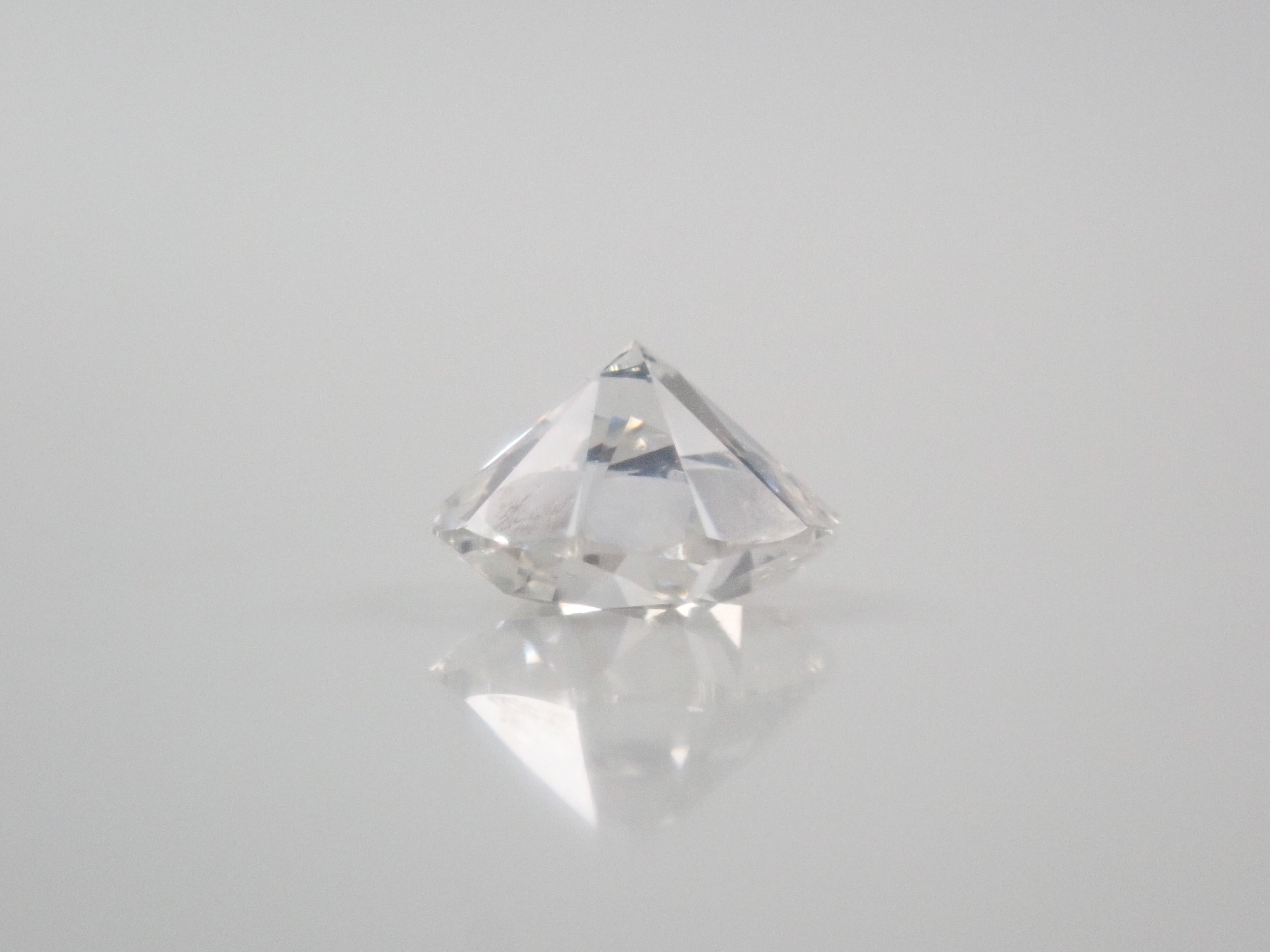 【5/14 22時販売】【カラフリ】星が浮かび上がる「WISH UPON A STAR®」3.5mm/0.166ct/F/VS1 ダイヤモンド　鑑定書