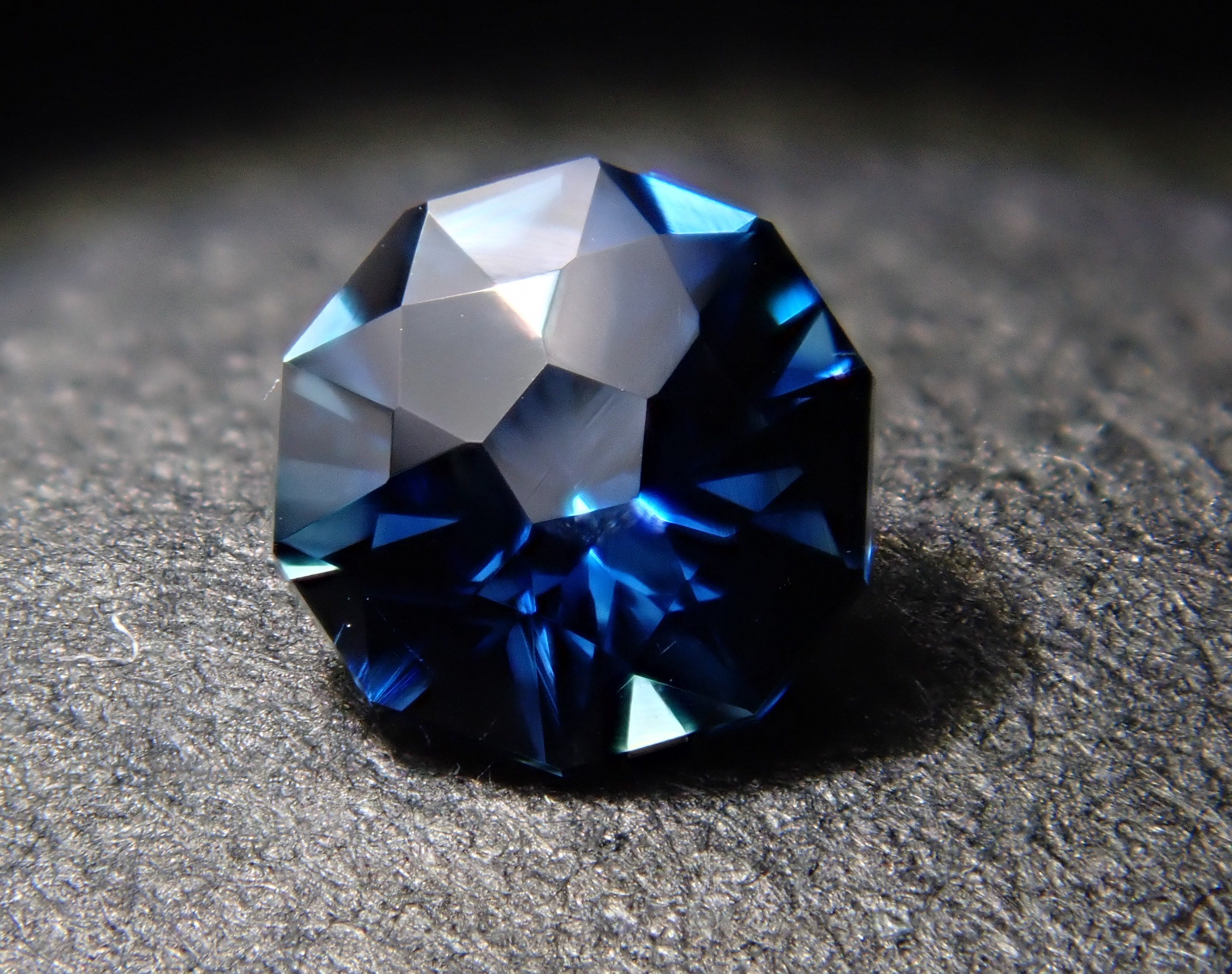 [12559281] Sapphire 0.187ct loose stone