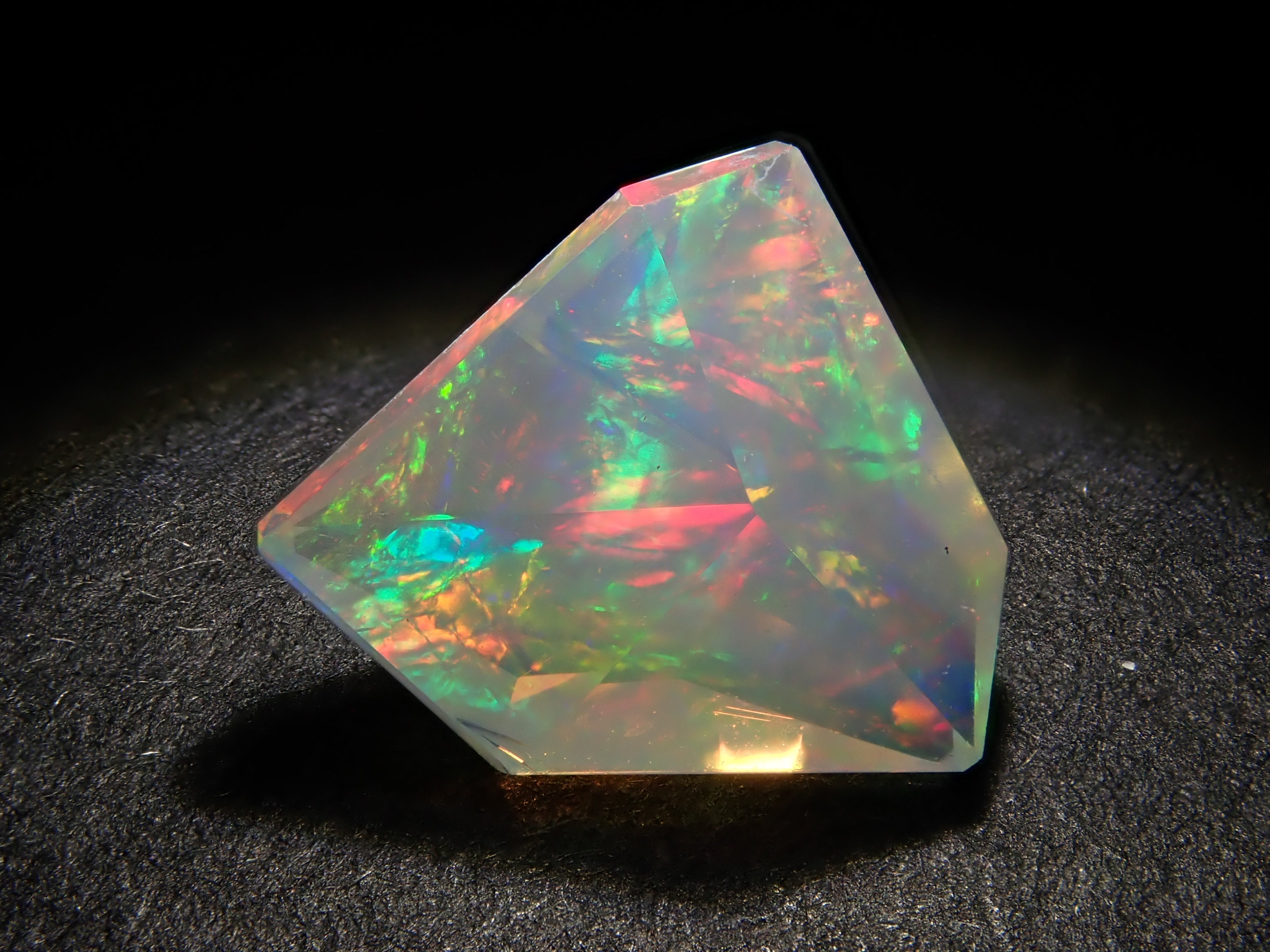 【1/1 0時販売開始】🎍2026年新春福袋🎍 《国内こだわりカット福袋》さくらインカット・カンナカット・山本武氏カットが必ず入る職人宝石福袋 ＋ NOBU氏ローズカット確定封入《最大5万円相当含む》【福袋まとめて購入割引】