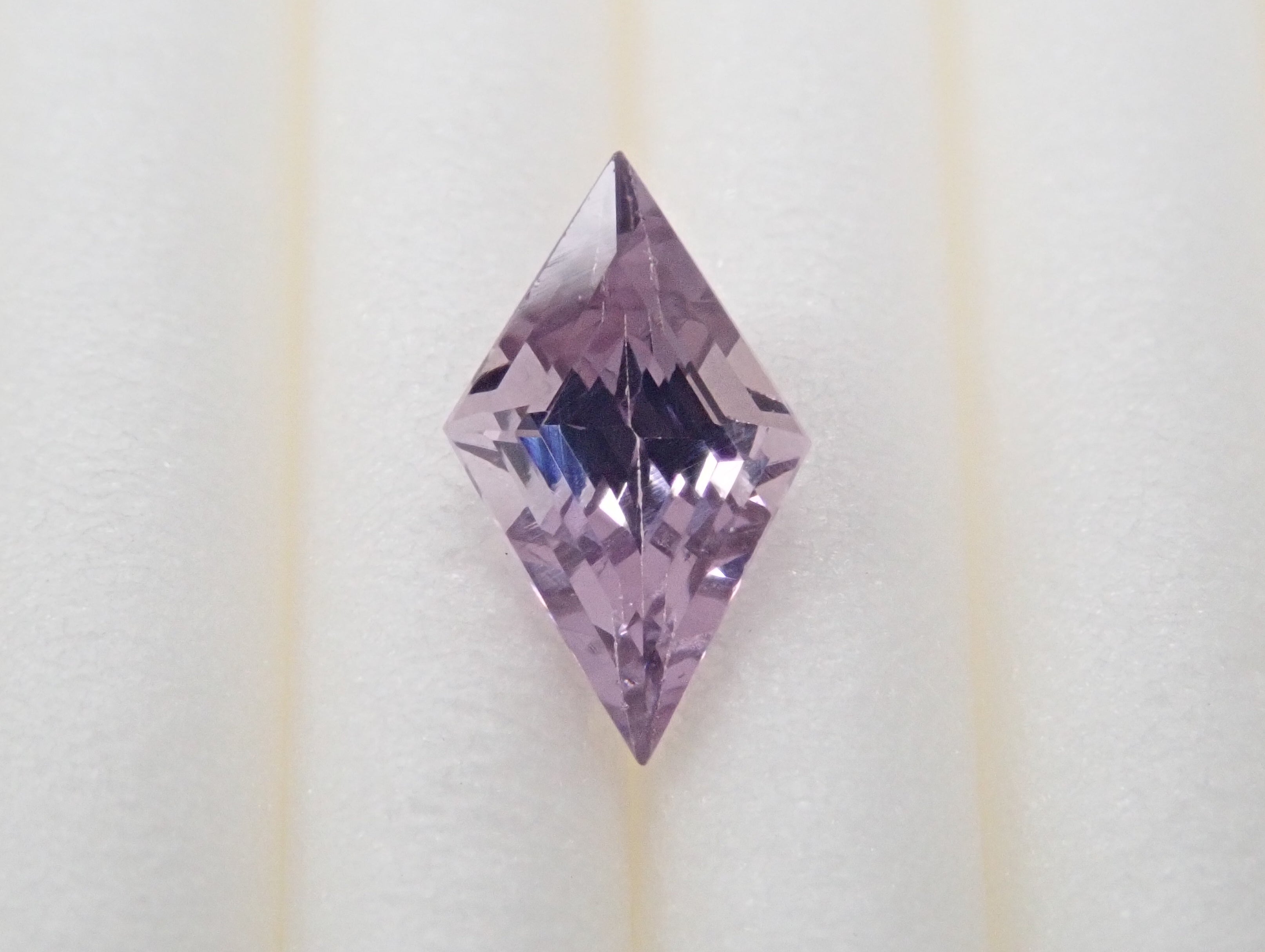 Purple spinel 0.403ct loose stone