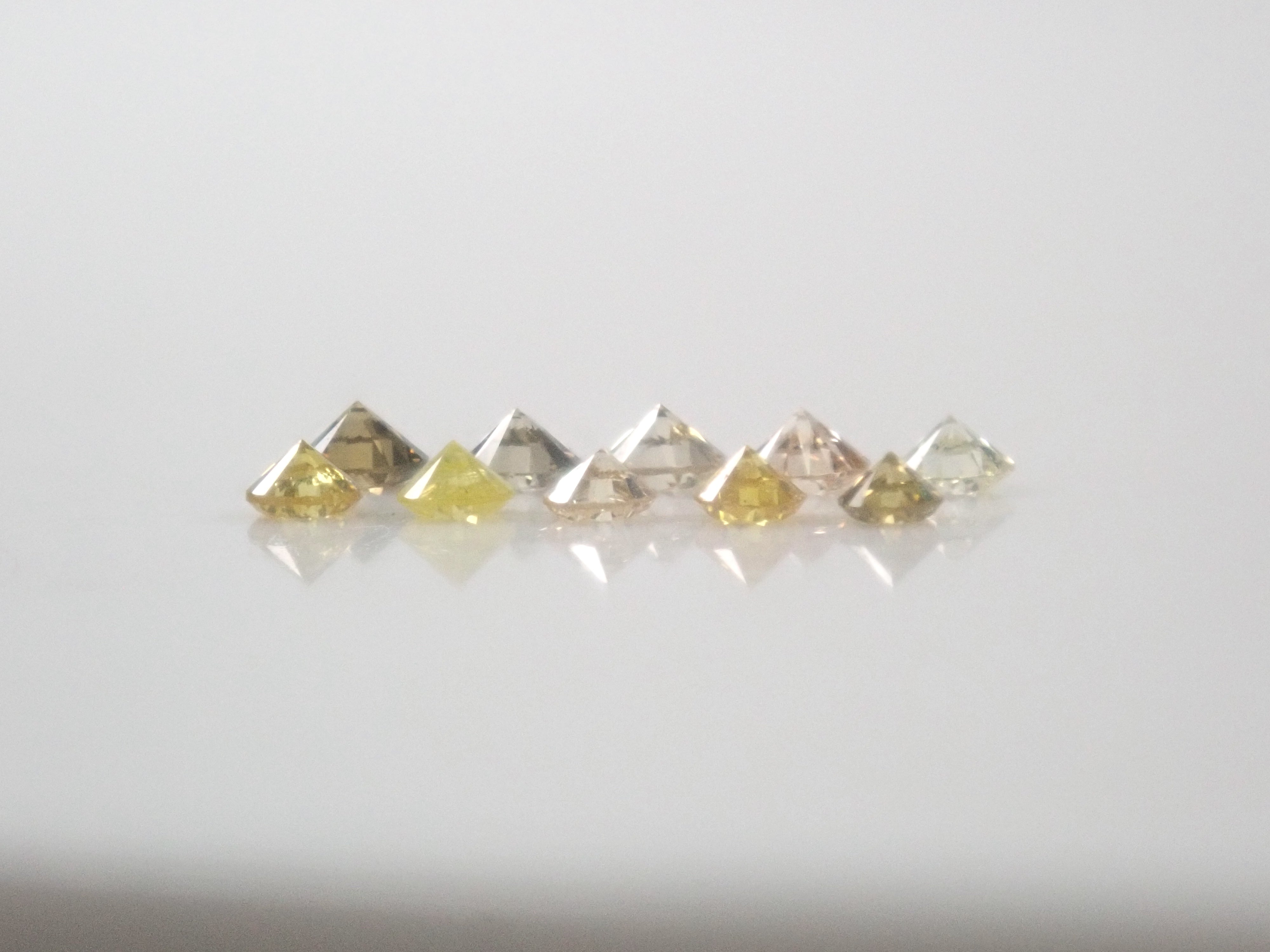 【5/29 22時販売】《限定13石》通常39,800円VVS-2/4.3mm/ソーティング付きが当たる💎イエローダイヤモンドガチャ《複数購入割引有》