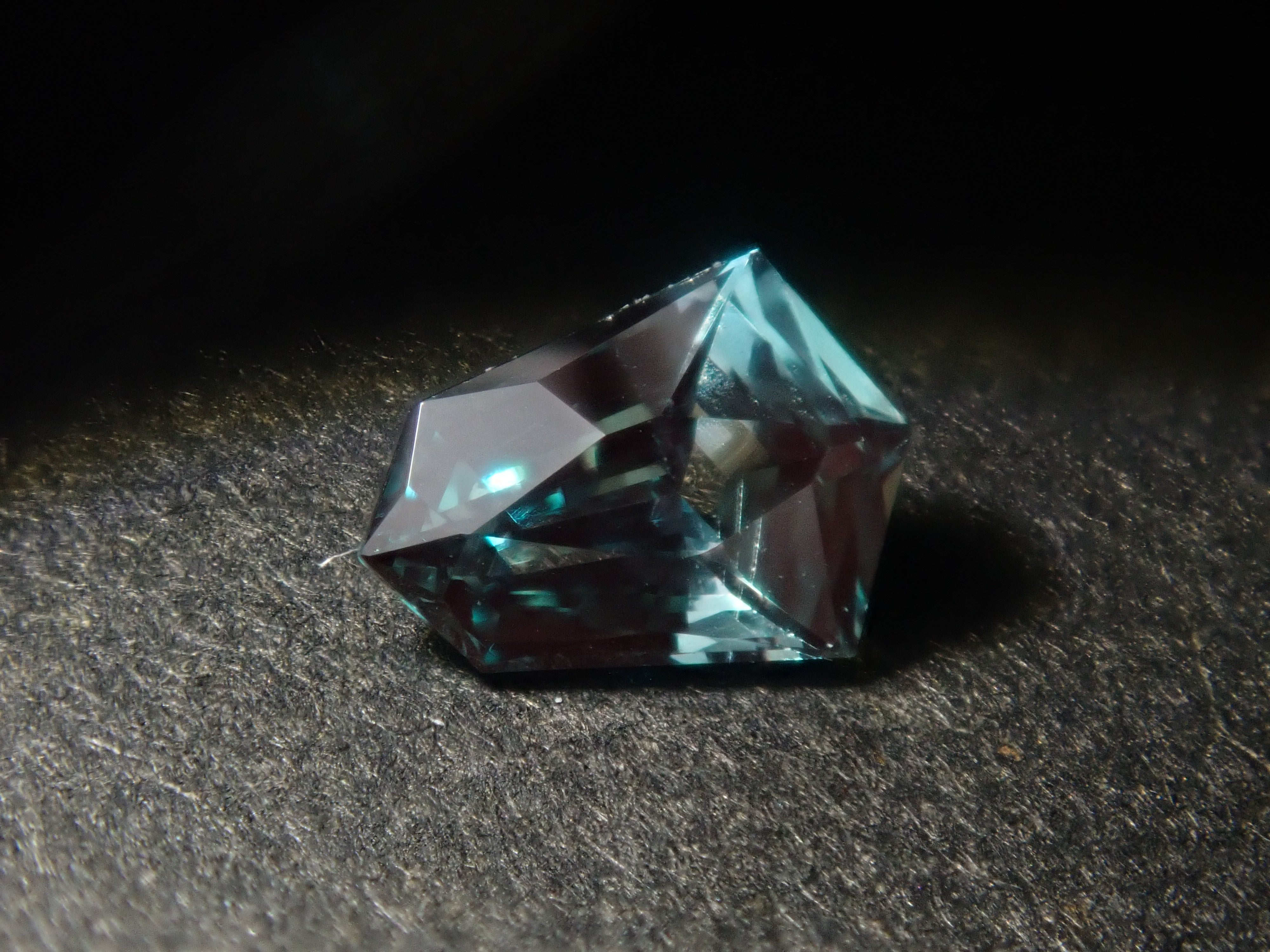 【5/17 22時販売】《数量限定・新宿ポップアップ開催記念》合成石・人造石・人工石・処理石など💎 合成ジンカイトや合成アレキサンドライトやYAG、フォーダイトなど（7種類）《複数購入割引有》