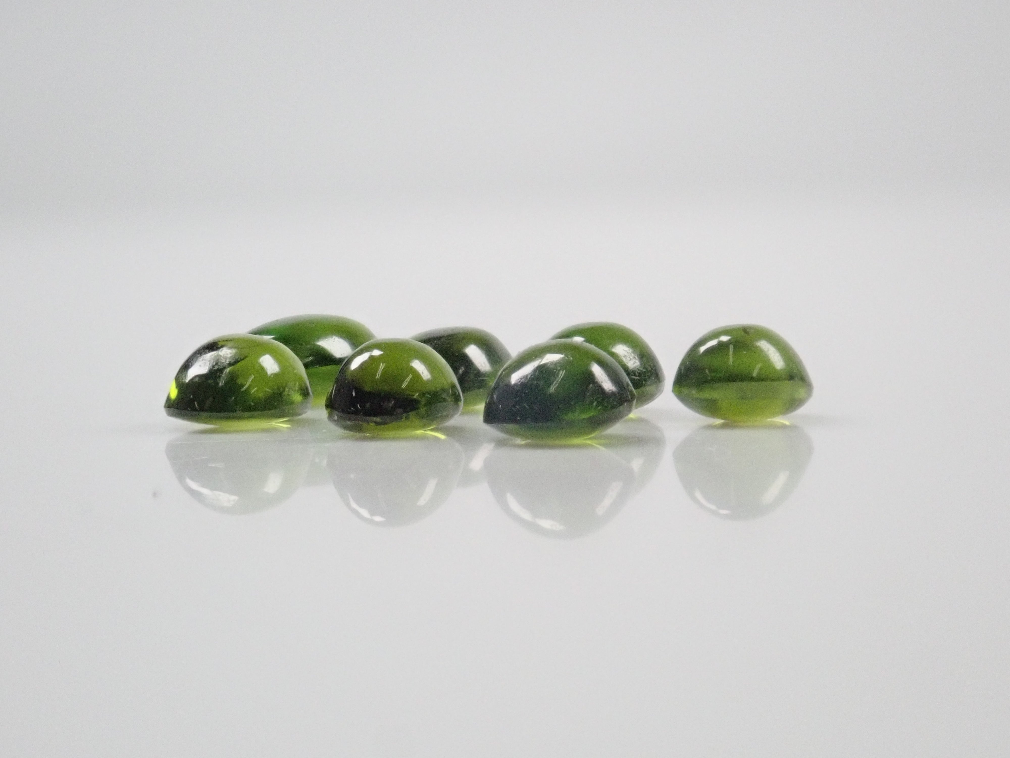 Limited to 7 stones: 1 loose enstatite cat's eye stone from Nigeria. Discounts available for multiple purchases.