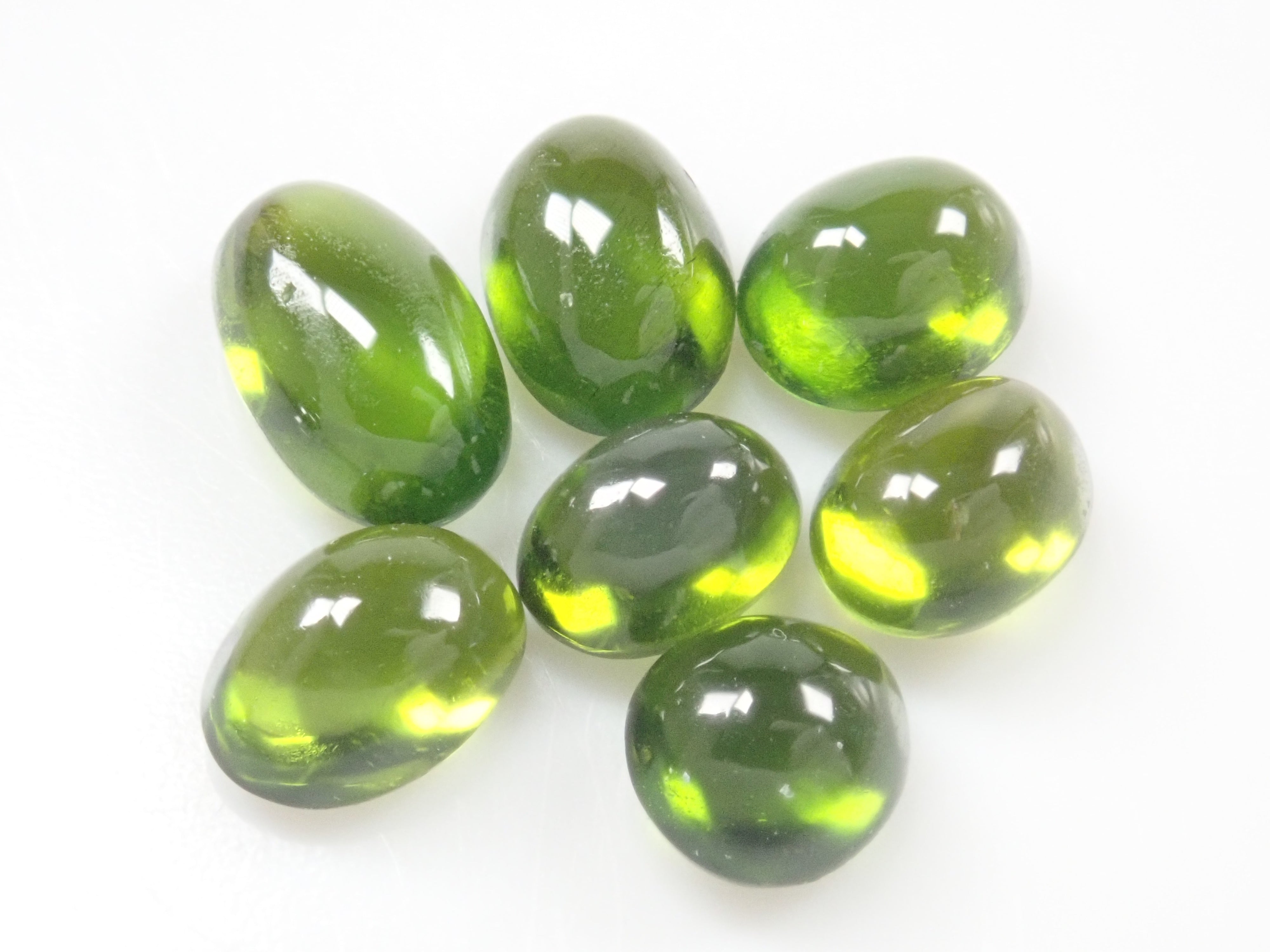 Limited to 7 stones: 1 loose enstatite cat's eye stone from Nigeria. Discounts available for multiple purchases.