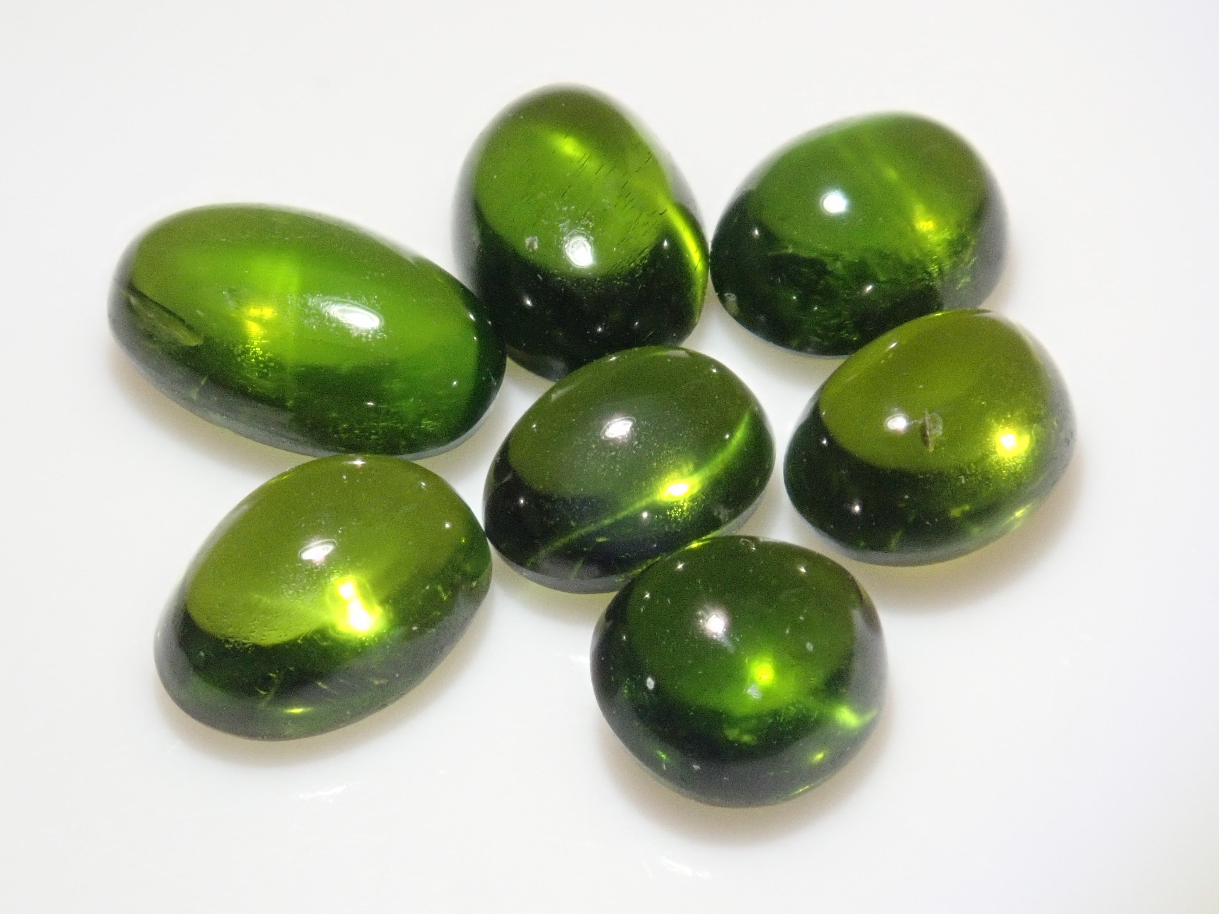 Limited to 7 stones: 1 loose enstatite cat's eye stone from Nigeria. Discounts available for multiple purchases.