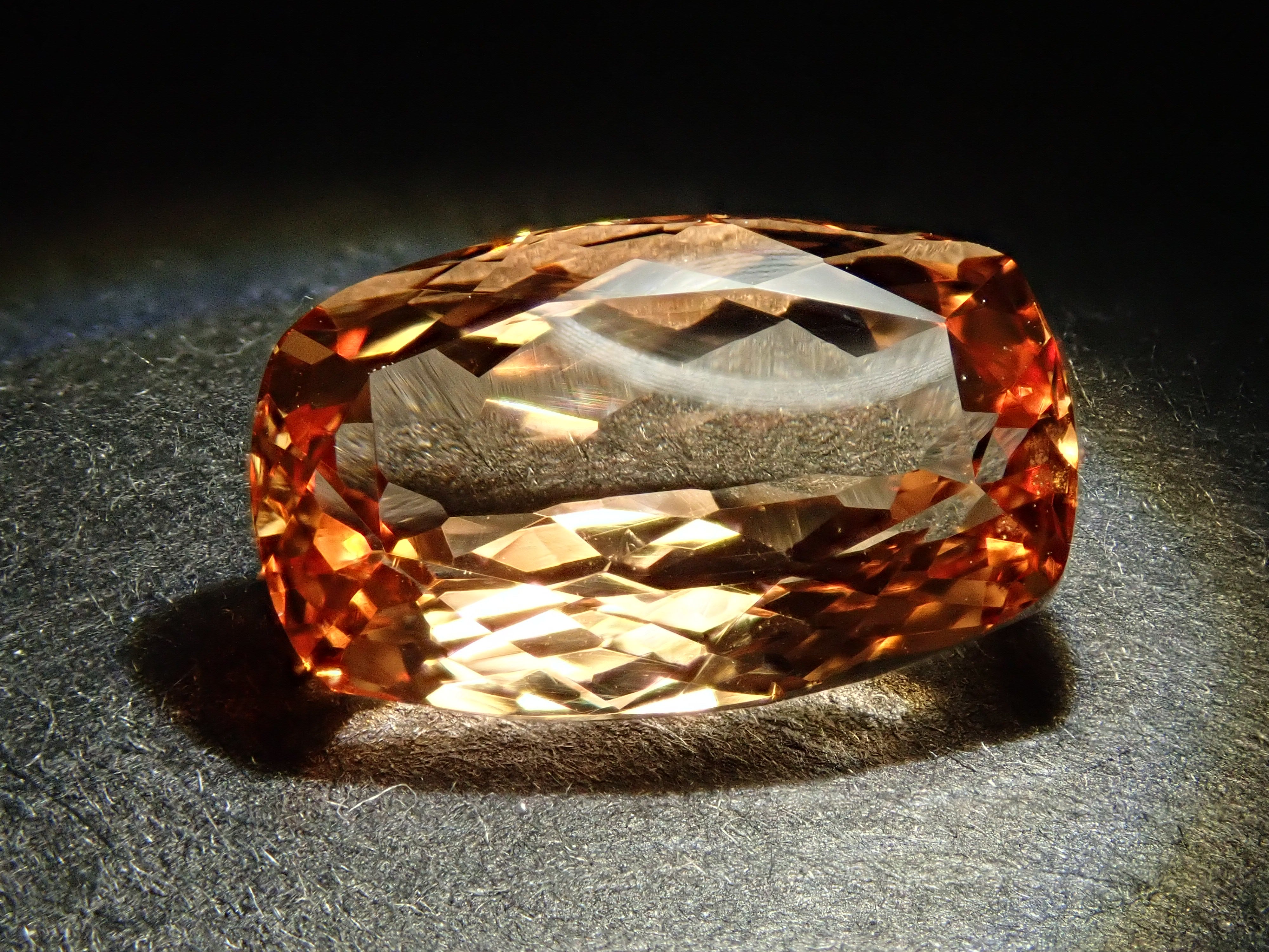 【12559339掲載】ブラジル産インペリアルトパーズ 4.321ctルース