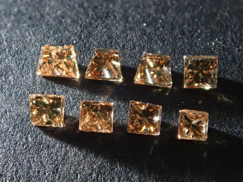 鑽石扭蛋💎花式切割棕色鑽石和花式深棕色鑽石（附中型寶箱）《多買有優惠》