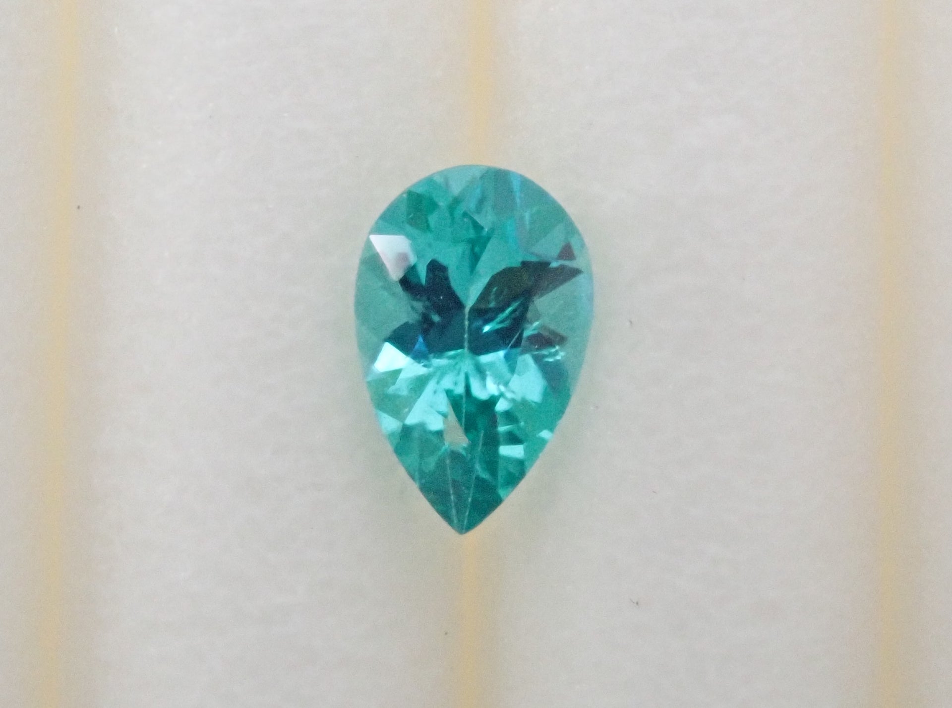 非加熱ブラジル産パライバトルマリン 0.063ctルース 