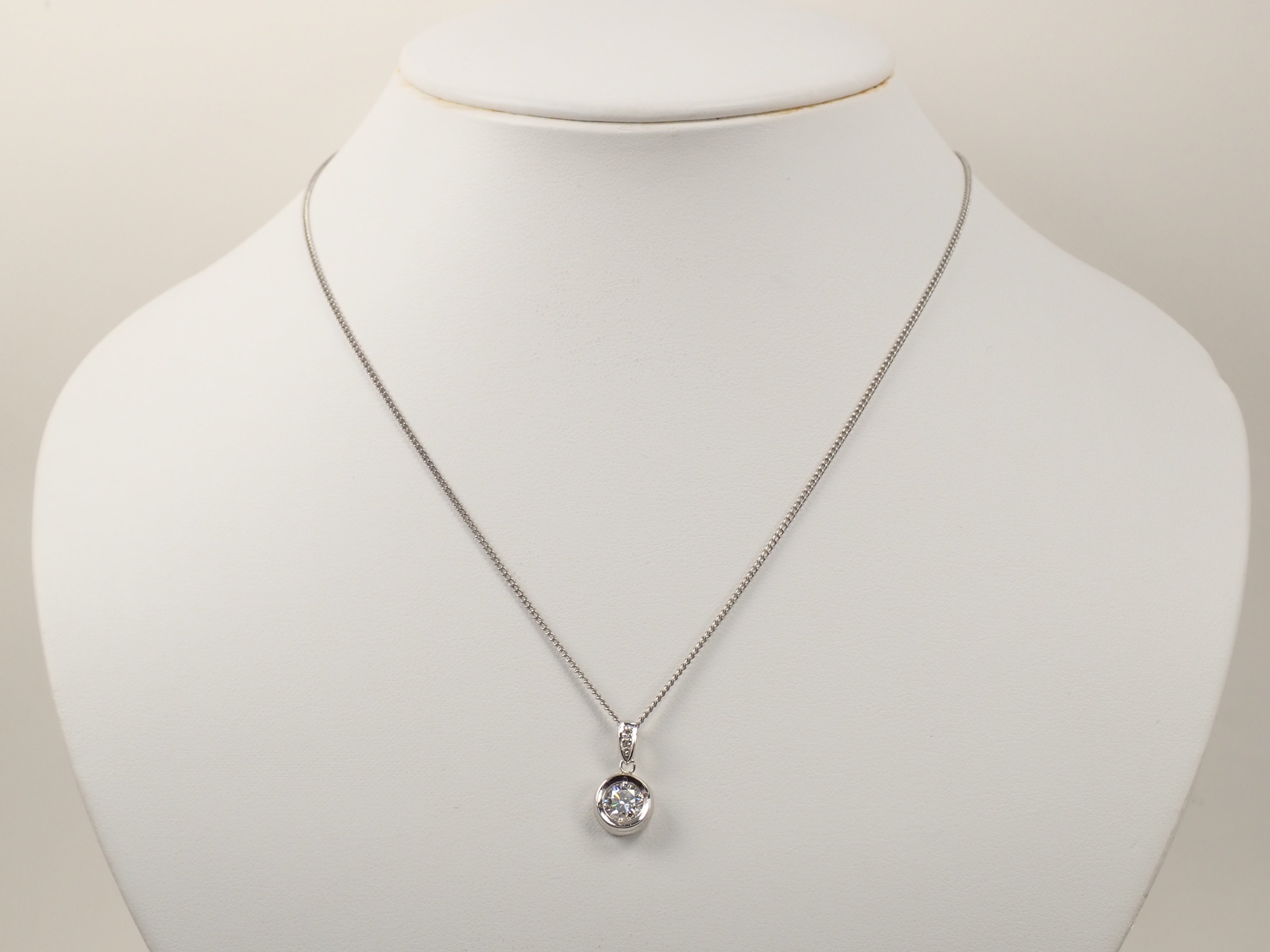Pt900 Diamond 0.65ct Pendant Top