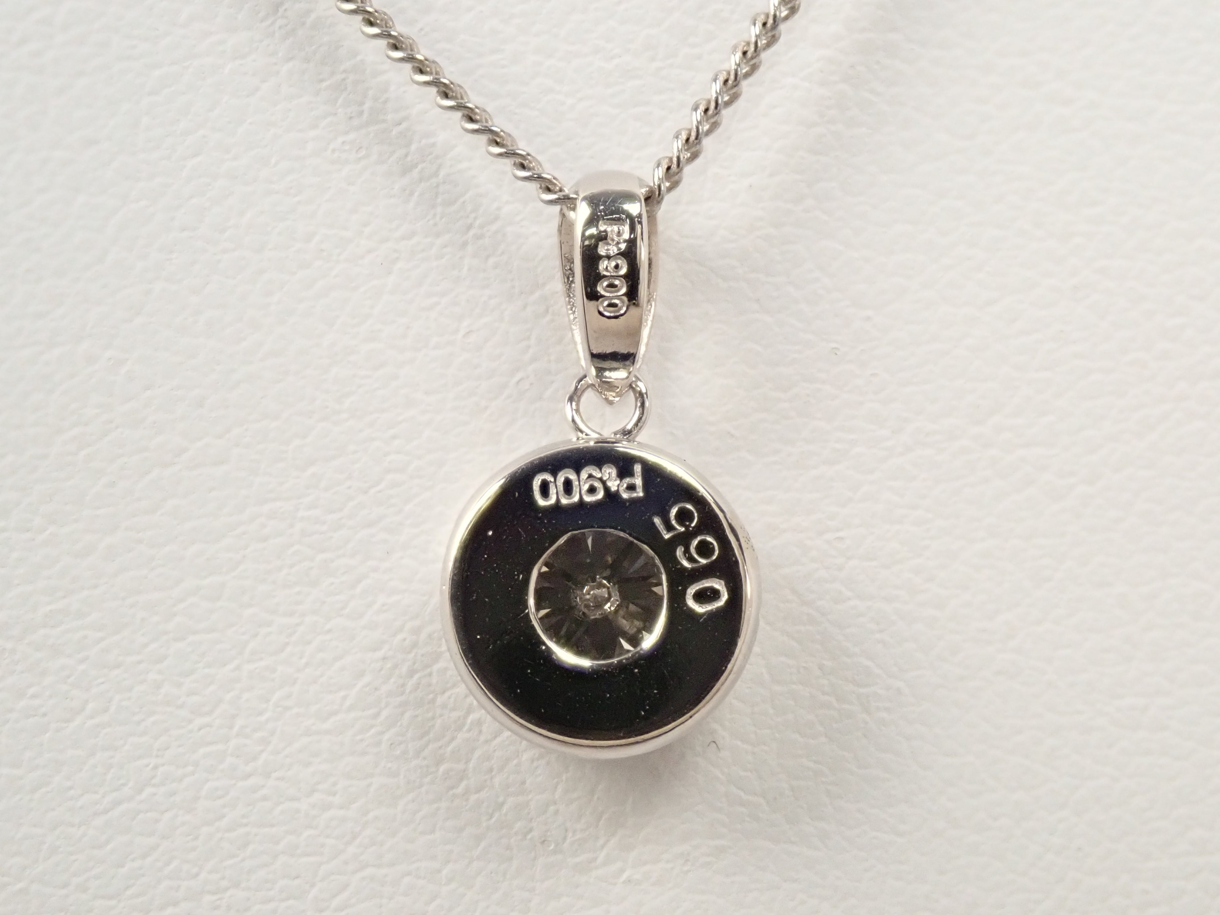 Pt900 Diamond 0.65ct Pendant Top
