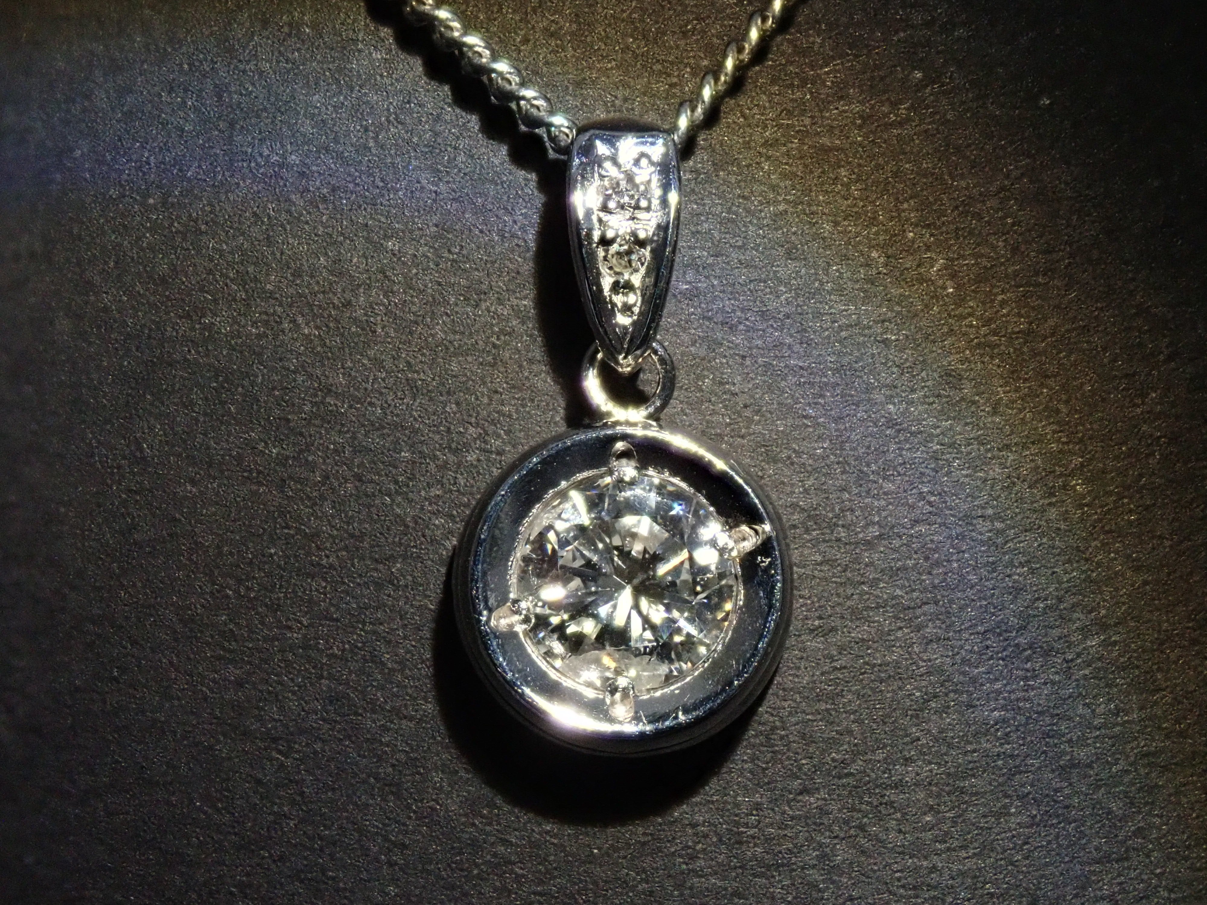 Pt900 Diamond 0.65ct Pendant Top