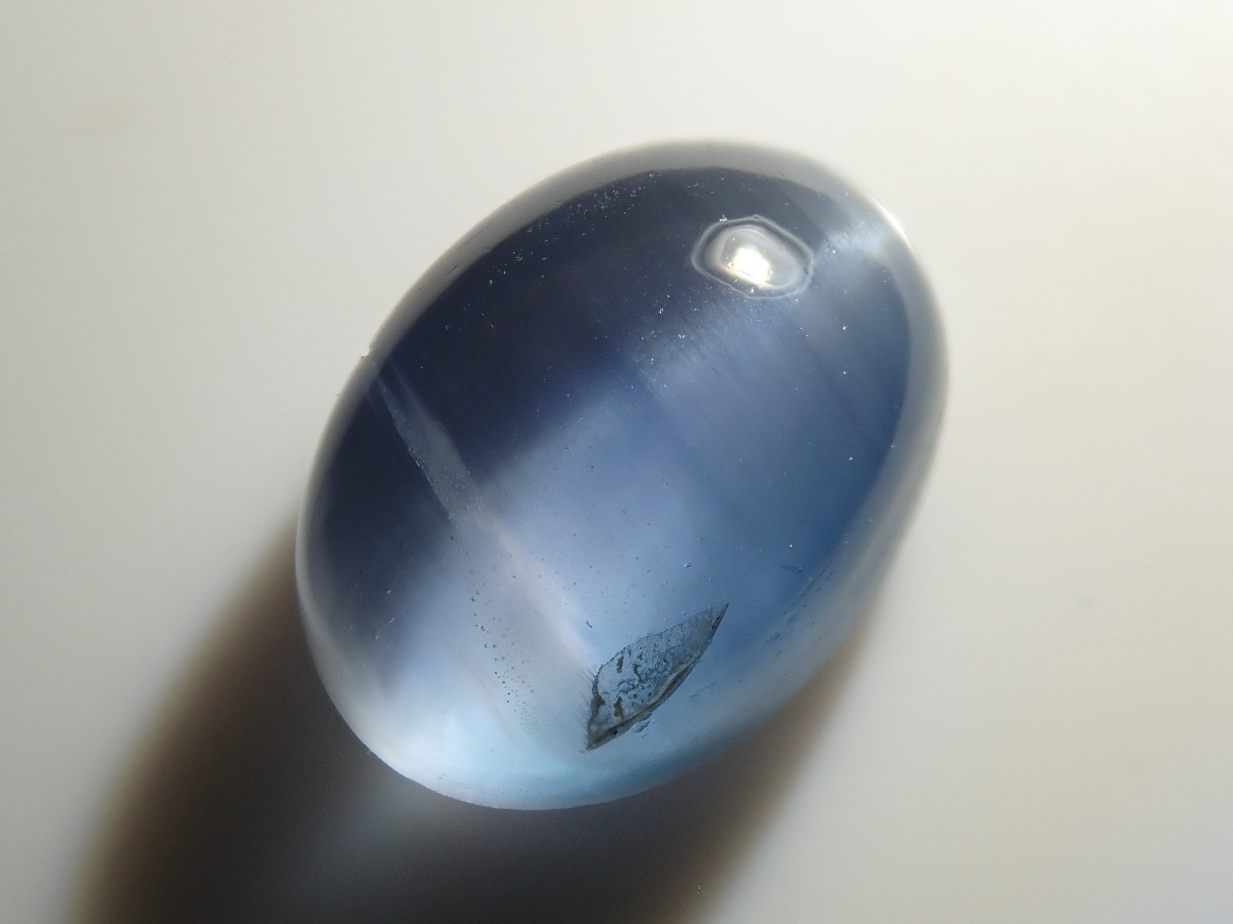 【12562930掲載】マダガスカル産アパタイトキャッツアイ 2.800ctルース
