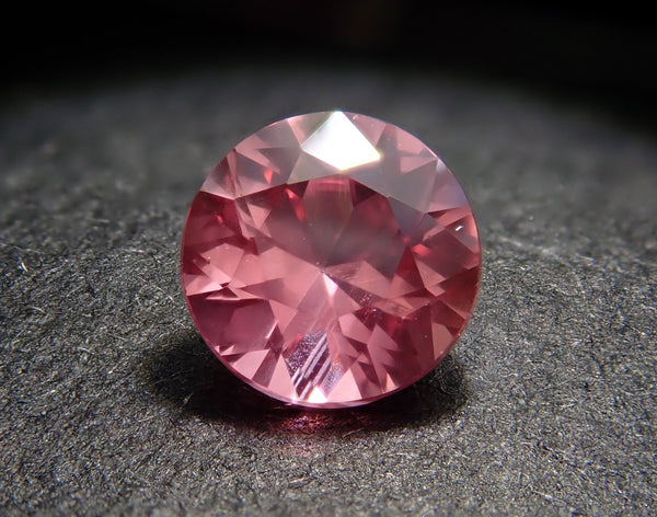 [On sale 5/24 at 10pm] Madagascar Padparadscha Sapphire 3.7mm/0.250ct Loose DGL Grade