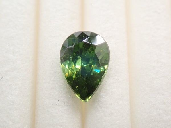 [12552416] Bulgarian green sphalerite 0.579ct loose stone