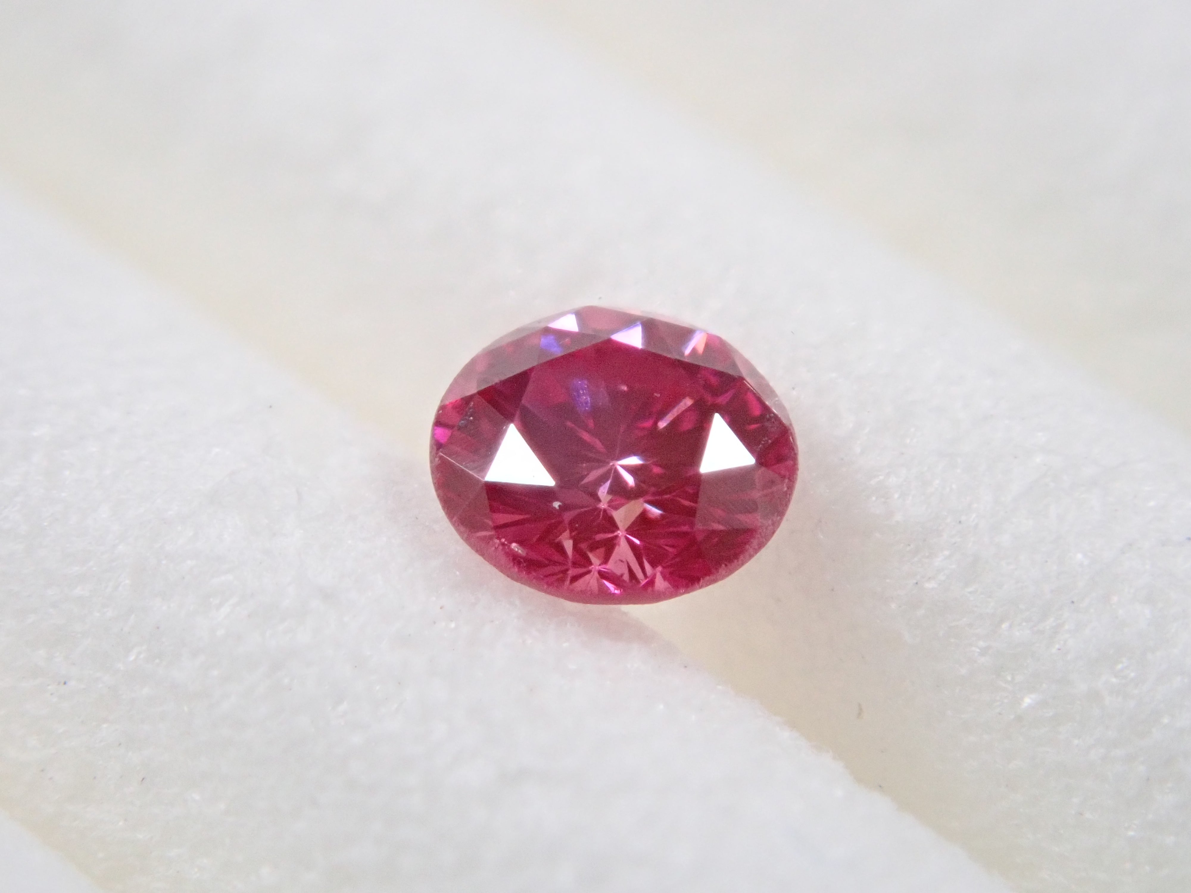 ピンクダイヤモンド（トリートメント） 0.095ctルース(FANCY PURPLISH